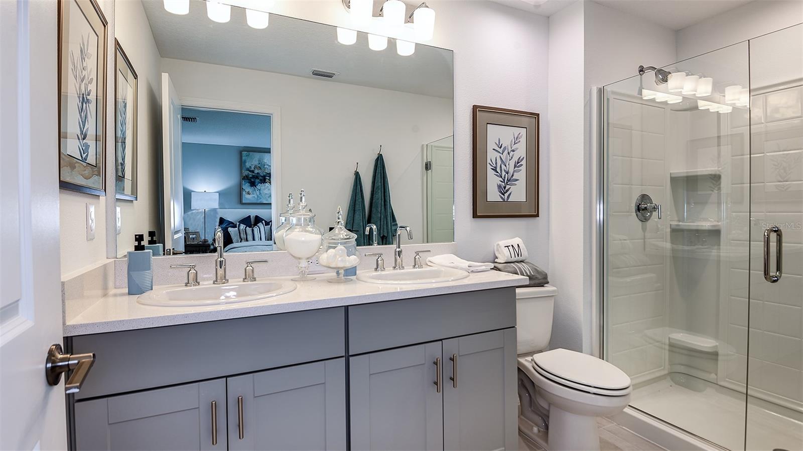 SKYE RANCH NBRHD TWO TWNHMS - Residential