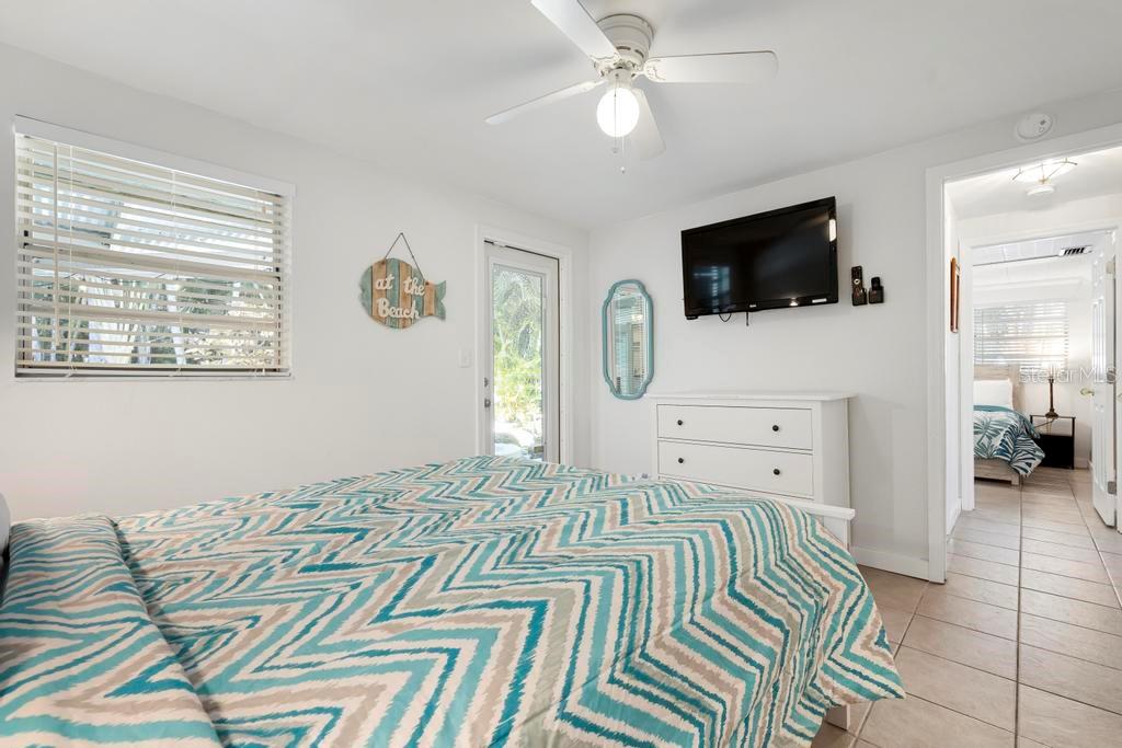 HOLMES BEACH 17TH UNIT - Residential Income