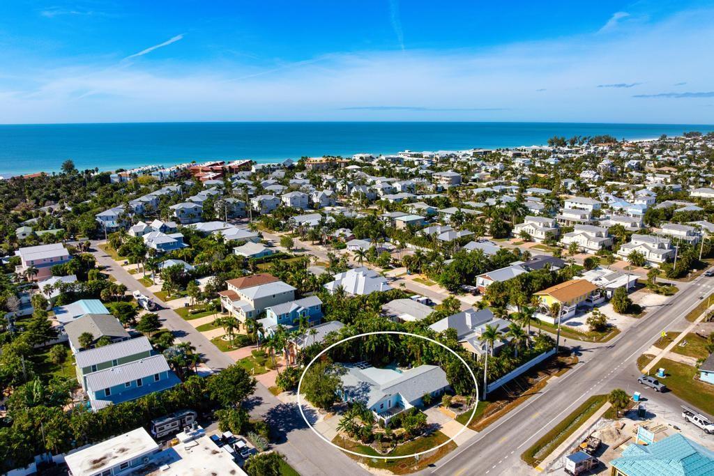 HOLMES BEACH 17TH UNIT - Residential Income
