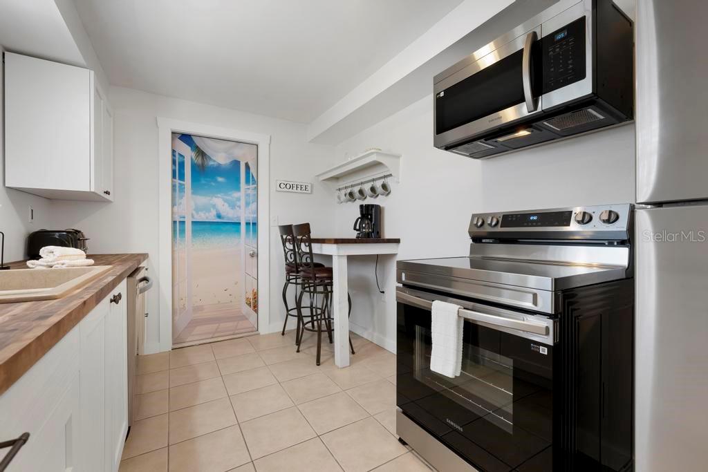 HOLMES BEACH 17TH UNIT - Residential Income