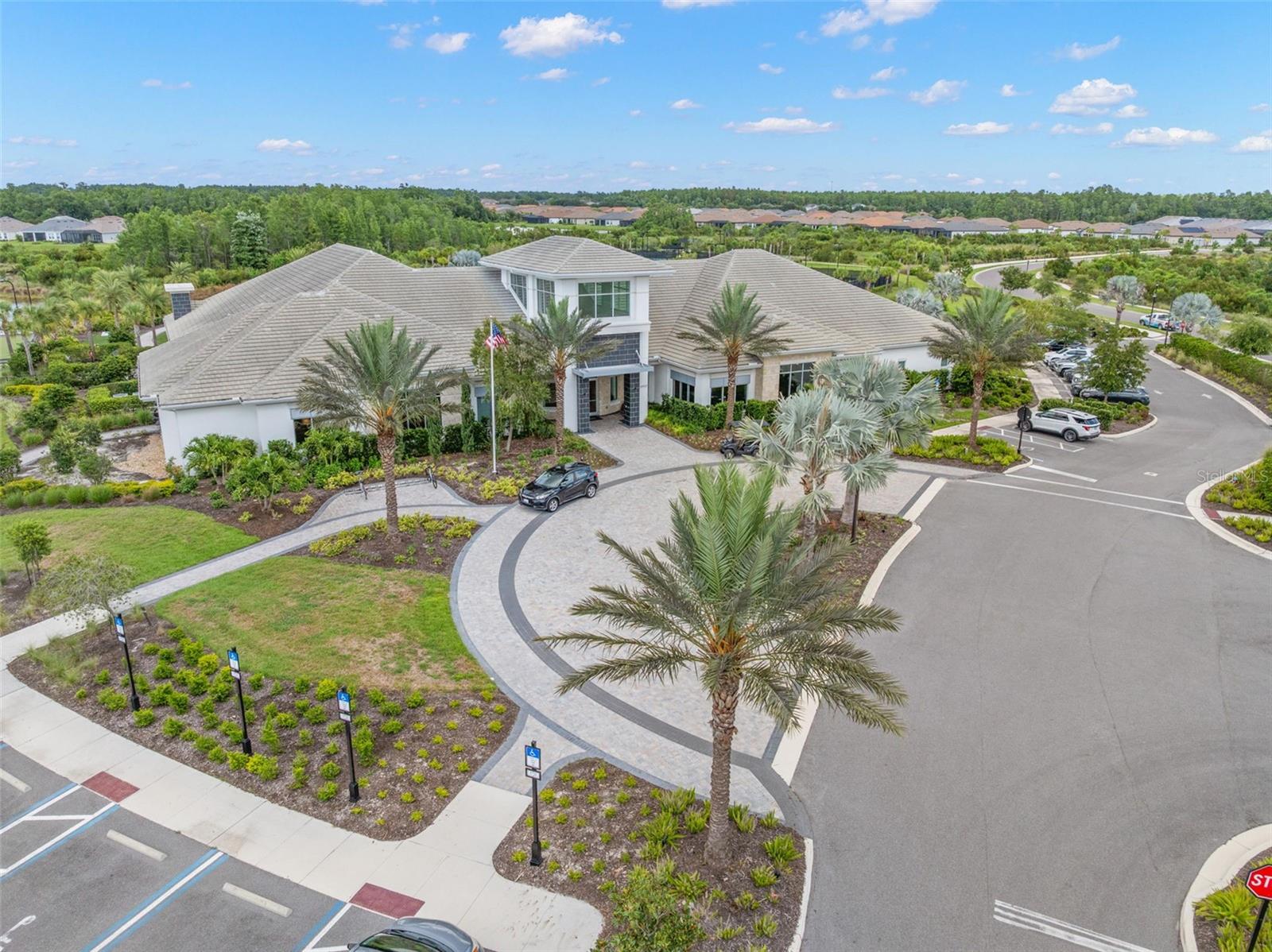 ESPLANADE/WIREGRASS RANCH PH - Residential