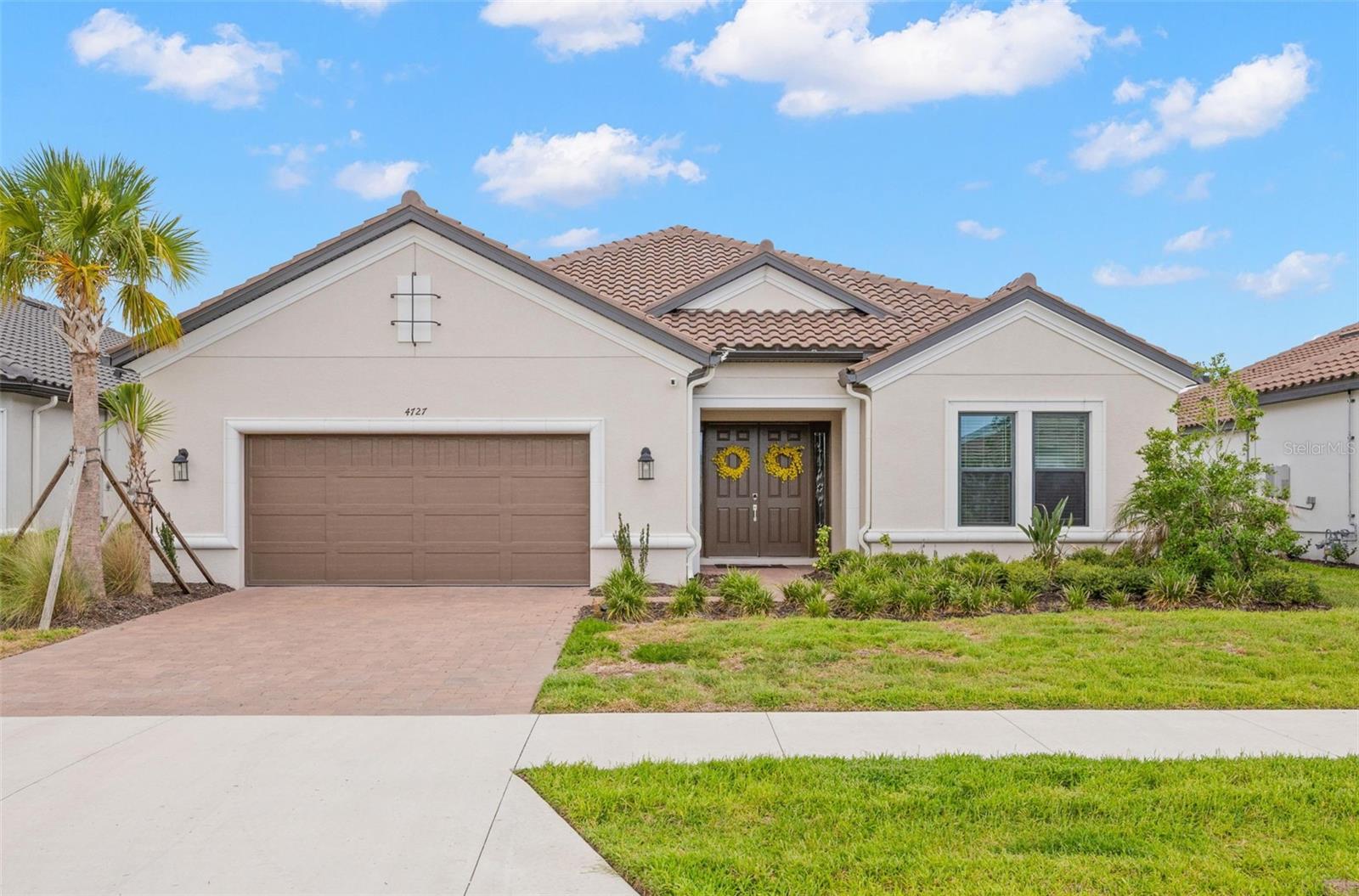 ESPLANADE/WIREGRASS RANCH PH - Residential