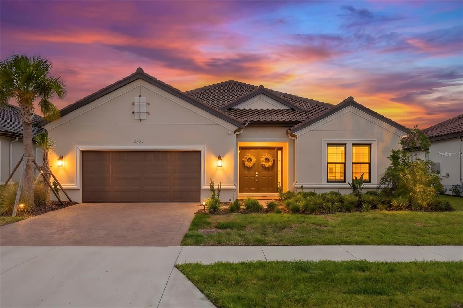 ESPLANADE/WIREGRASS RANCH PH - Residential
