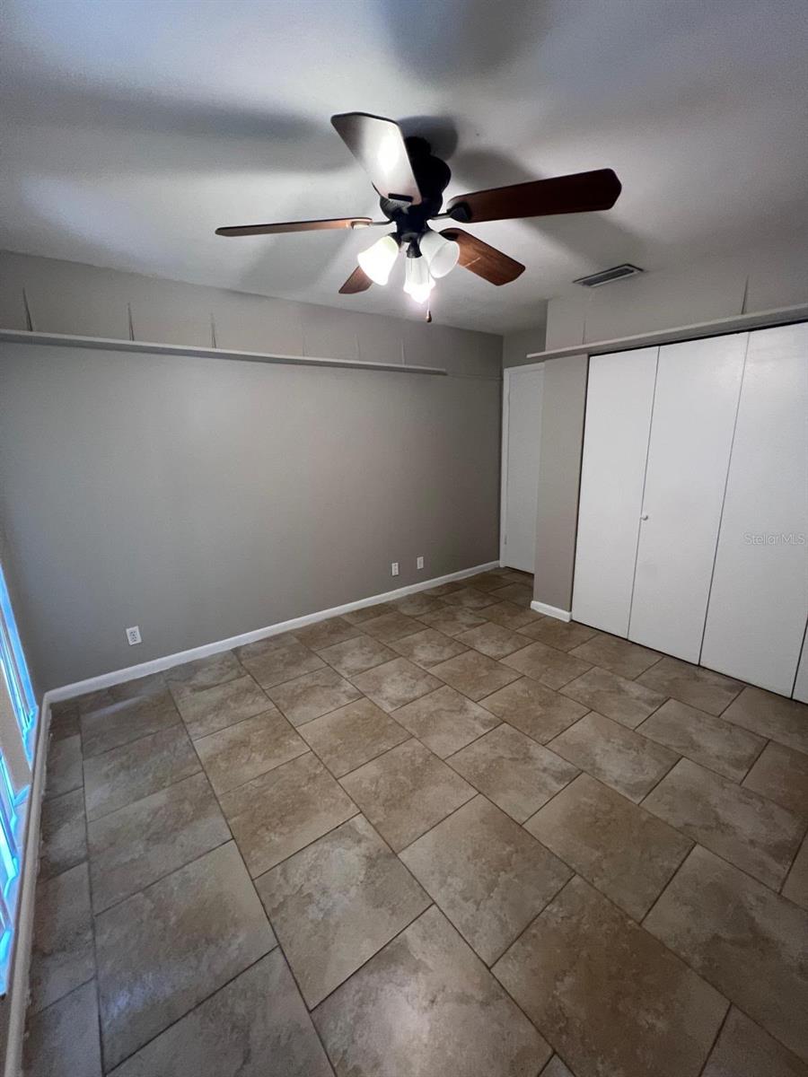 LEMON TREE CONDO SEC 01 - Residential Lease