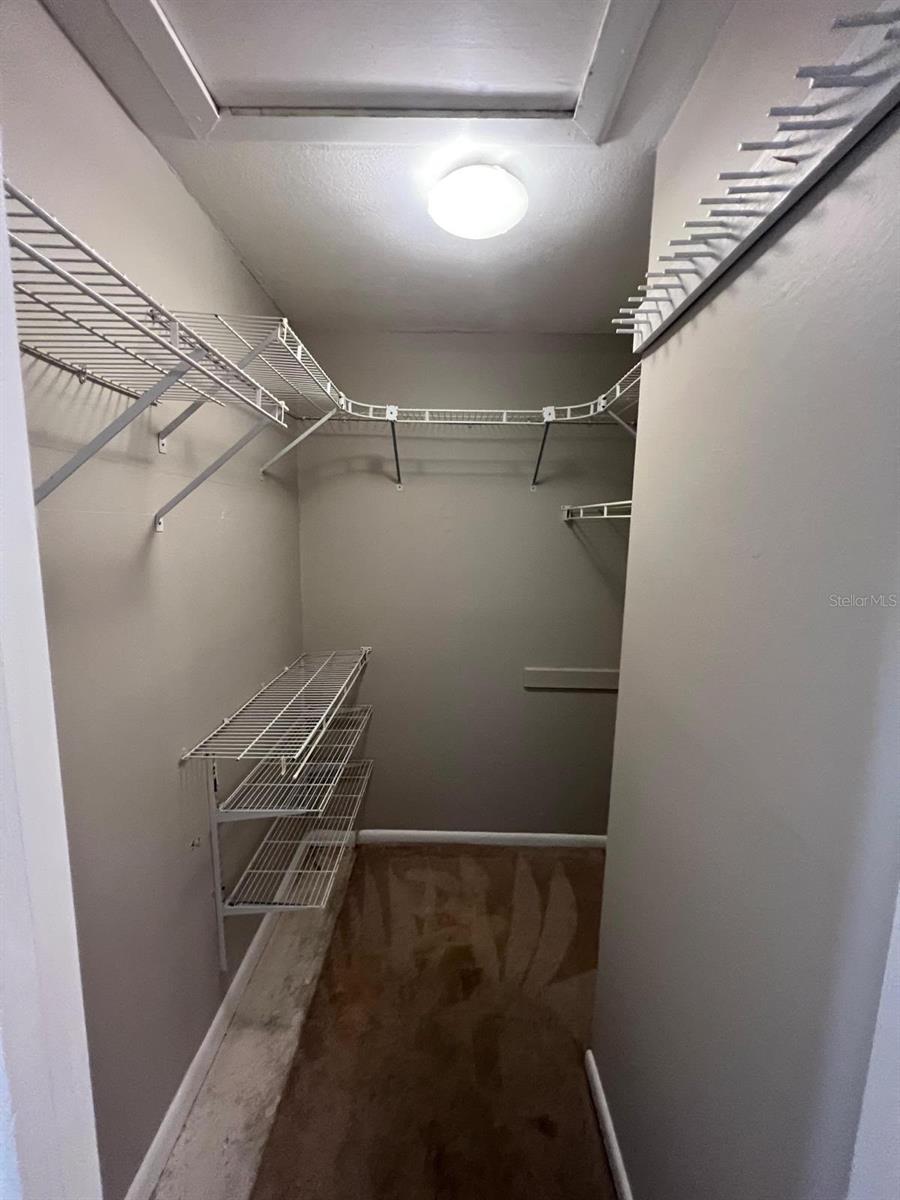 LEMON TREE CONDO SEC 01 - Residential Lease