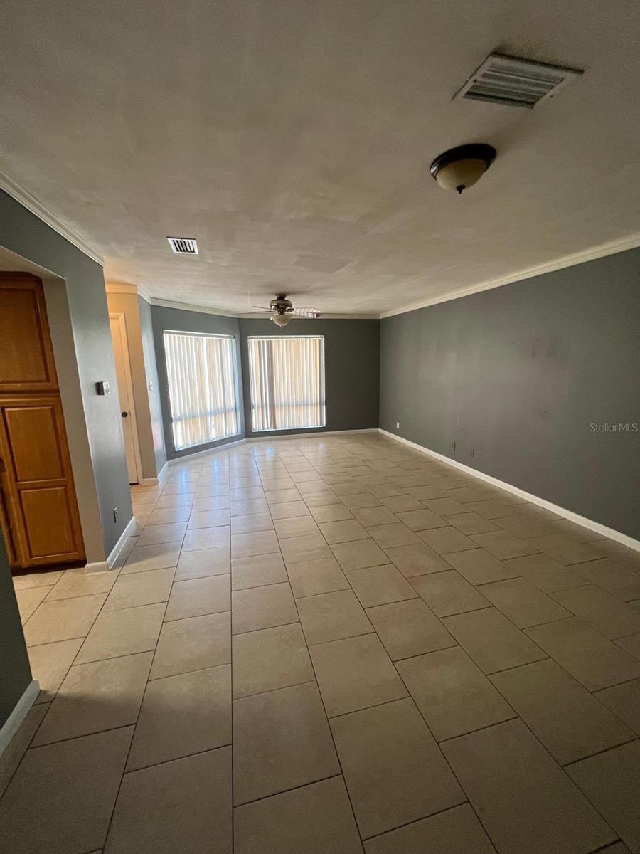 LEMON TREE CONDO SEC 01 - Residential Lease