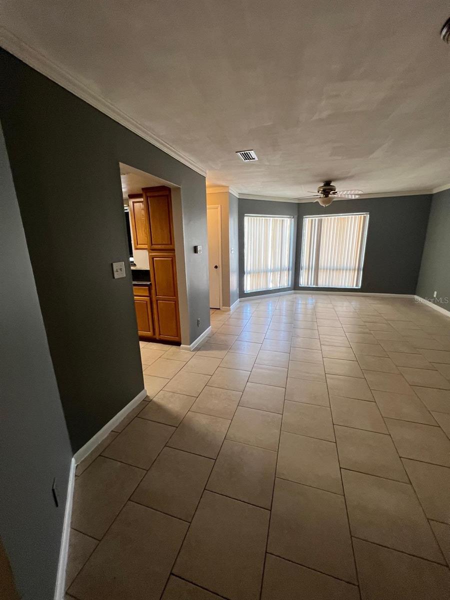 LEMON TREE CONDO SEC 01 - Residential Lease
