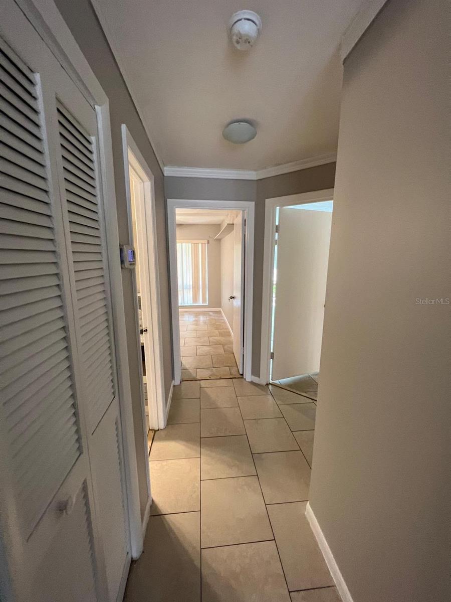LEMON TREE CONDO SEC 01 - Residential Lease