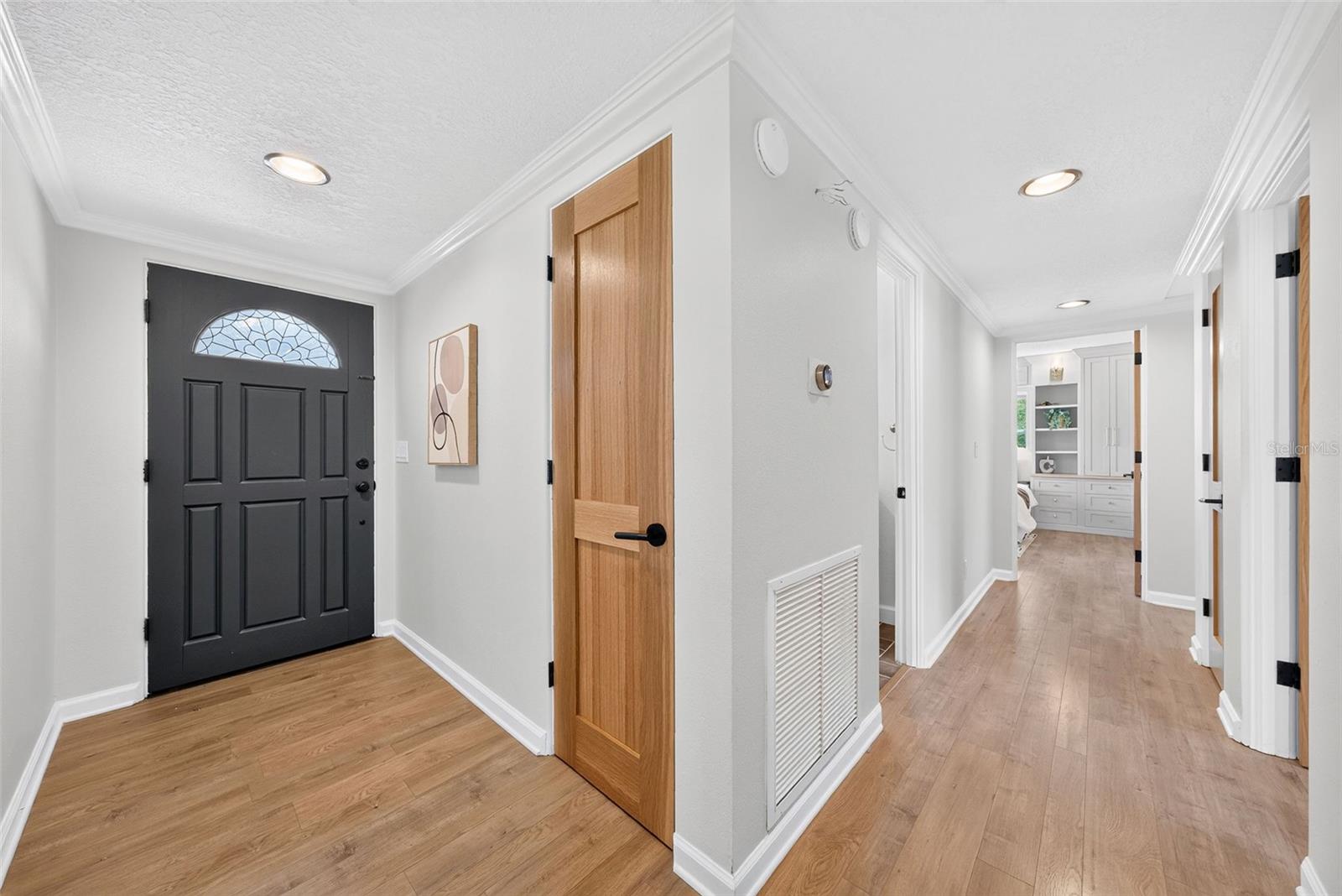 OAKLAND SHORES 1ST ADD - Residential