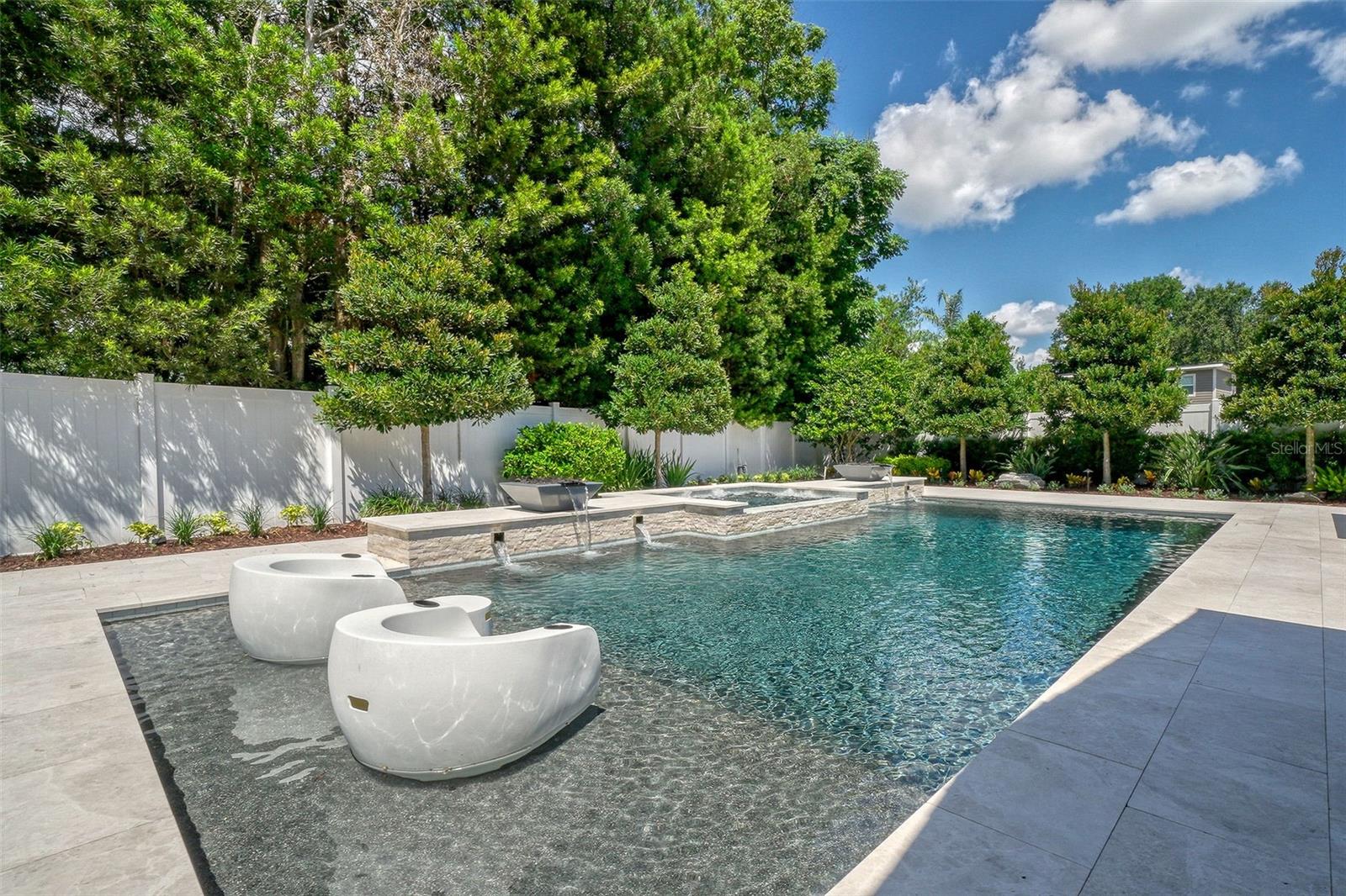 OAKLAND SHORES 1ST ADD - Residential