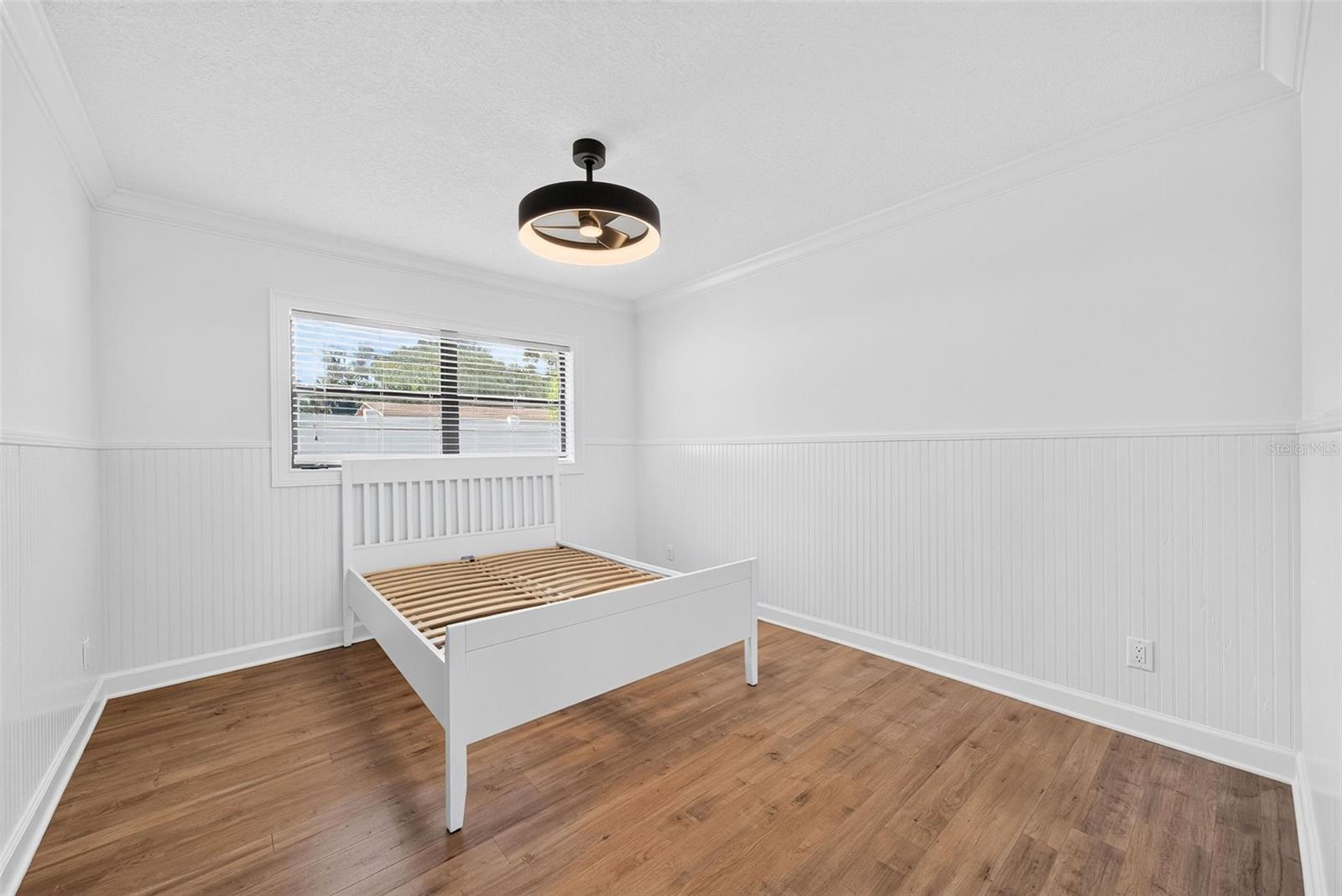 OAKLAND SHORES 1ST ADD - Residential