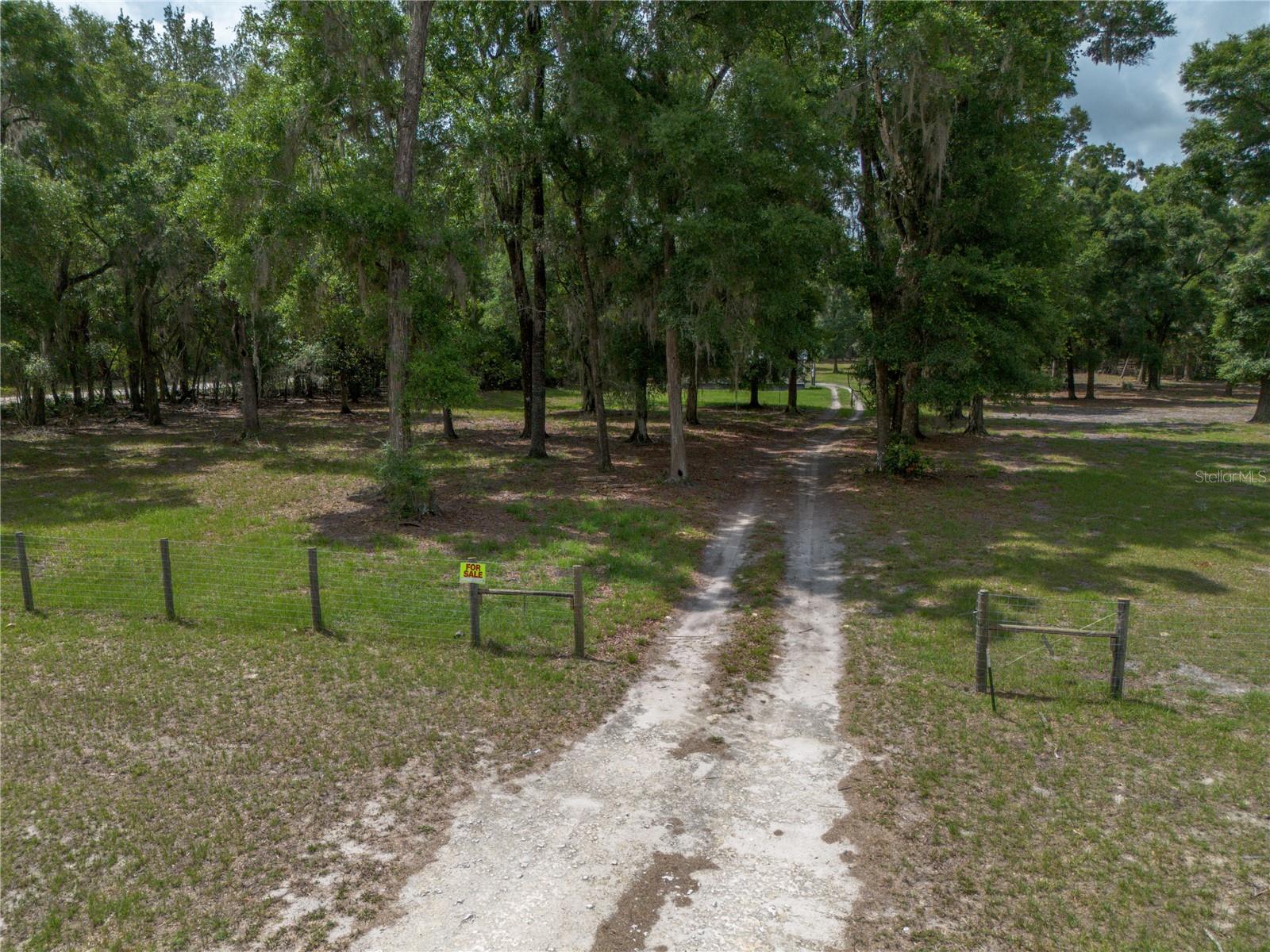 SPANISH TRACE - Residential