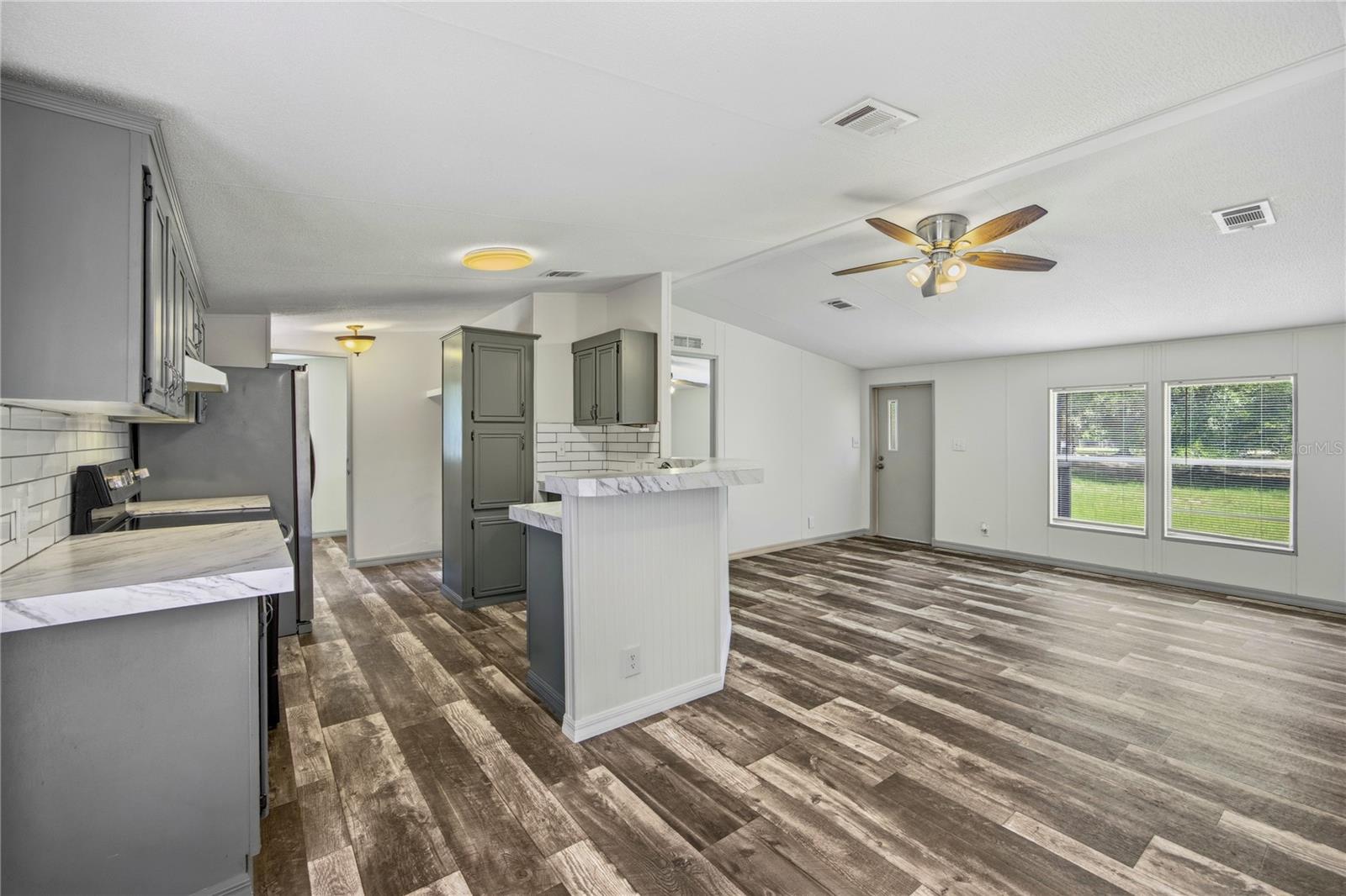 SPANISH TRACE - Residential