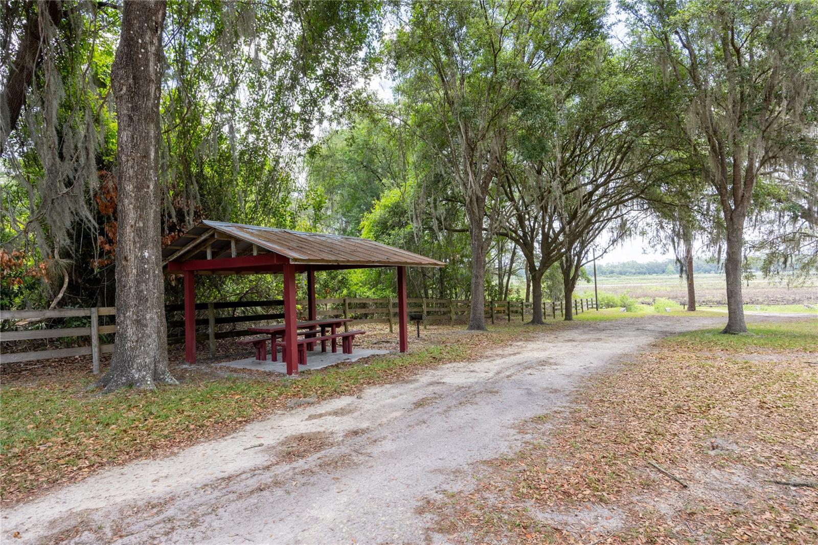 SPANISH TRACE - Residential