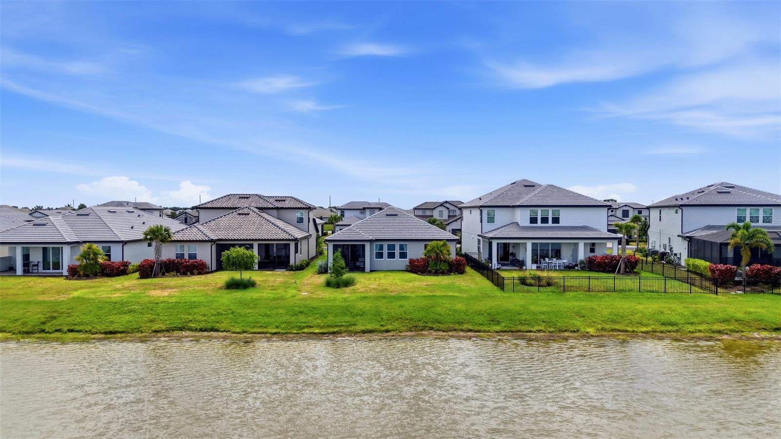 SWEETWATER/LAKEWOOD RANCH PH I - Residential