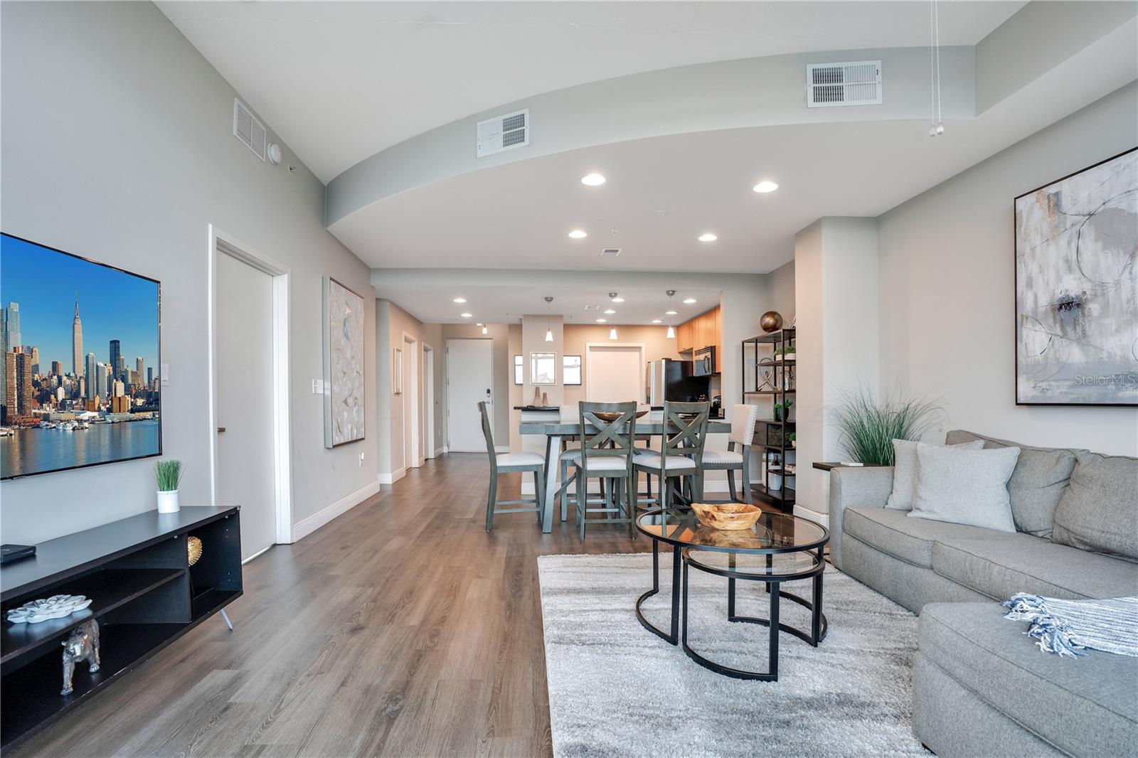 JACKSON - Residential Lease