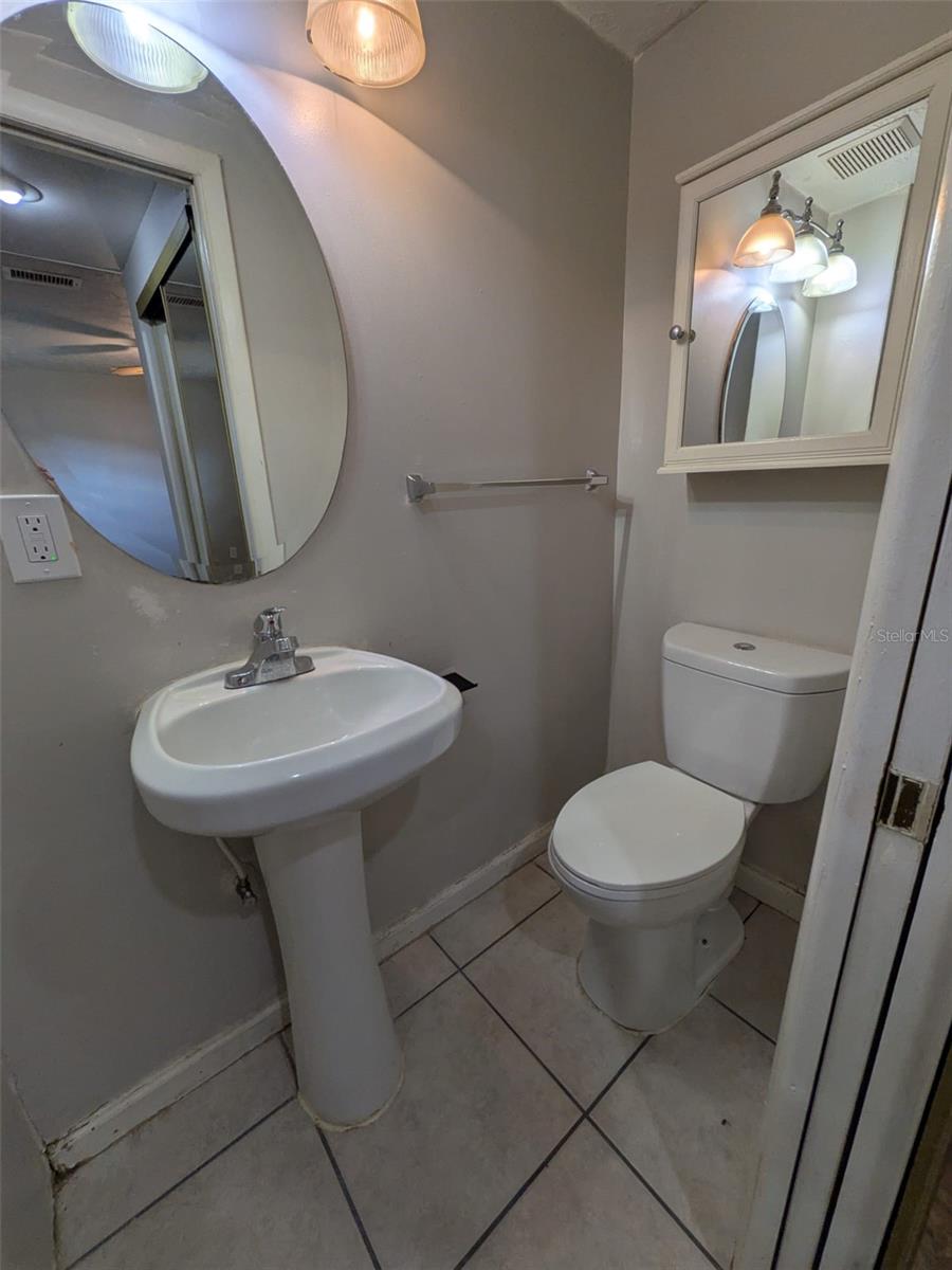 JACKSON HEIGHTS - Residential Lease