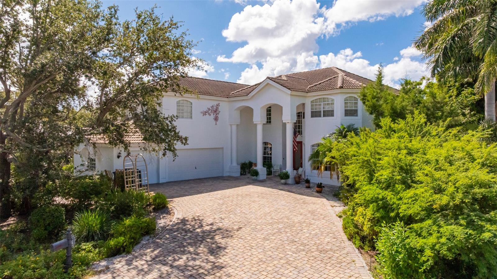 ST CHARLES HARBOUR PH-2 - Residential