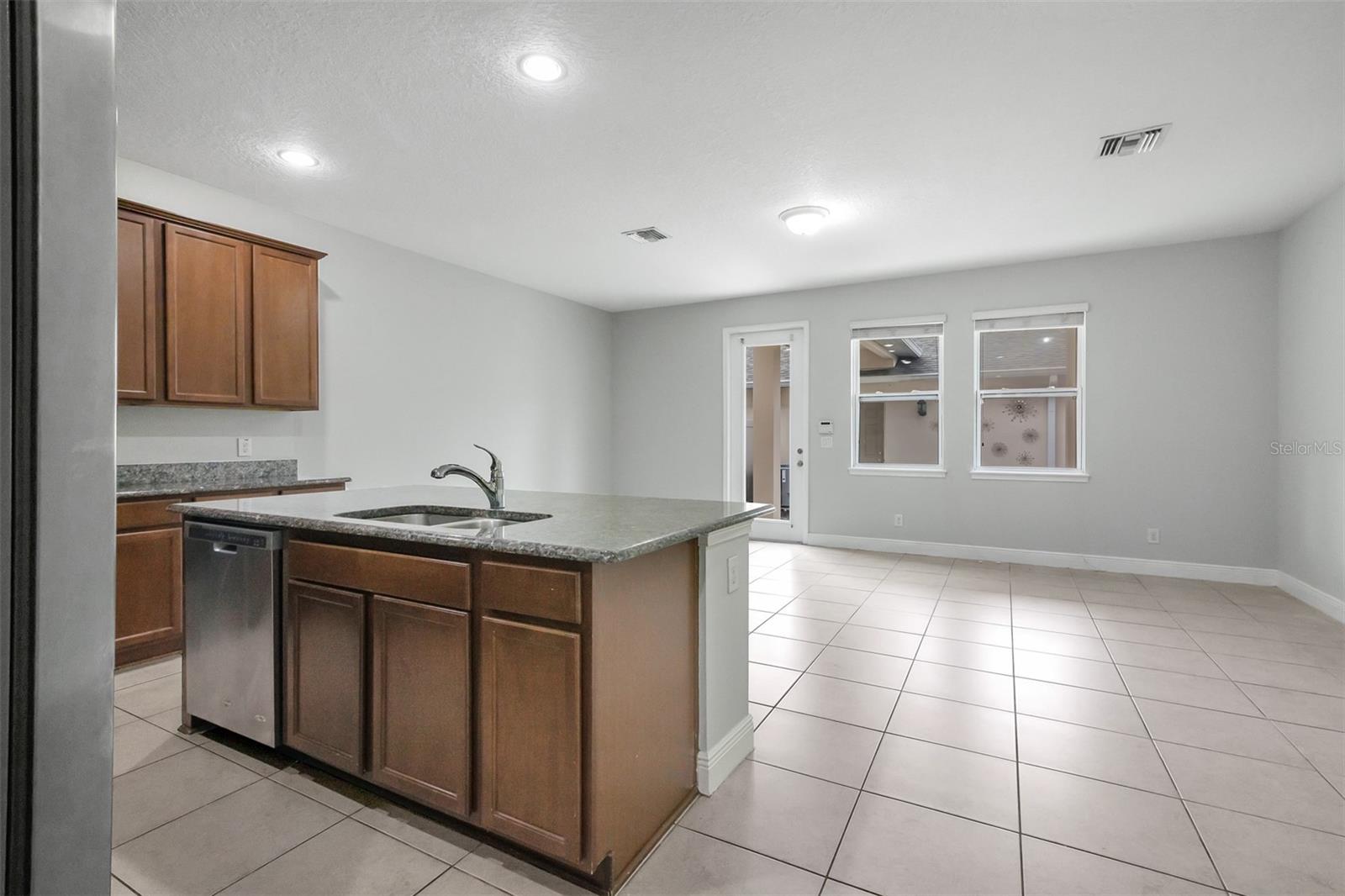 CARRINGTON - Residential