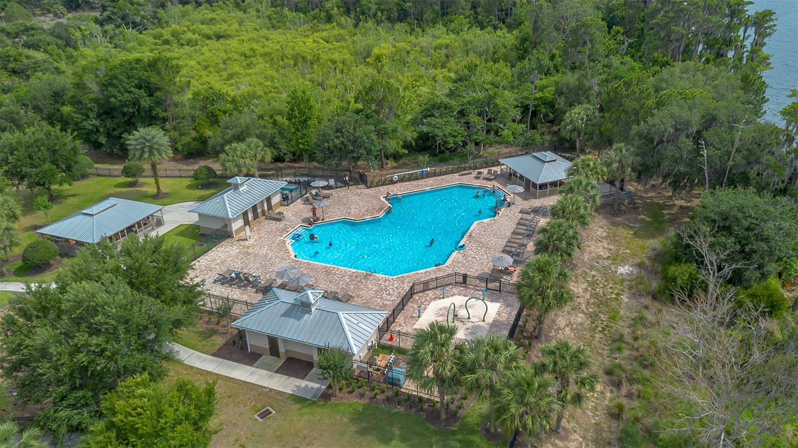 CARRINGTON - Residential