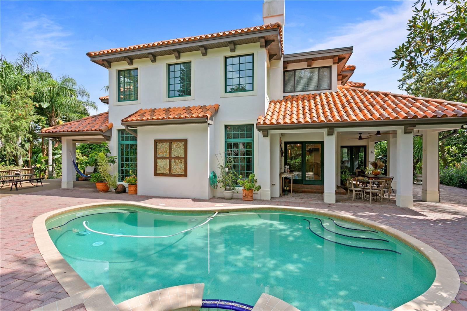 TORTUGA CIRCLE REP - Residential