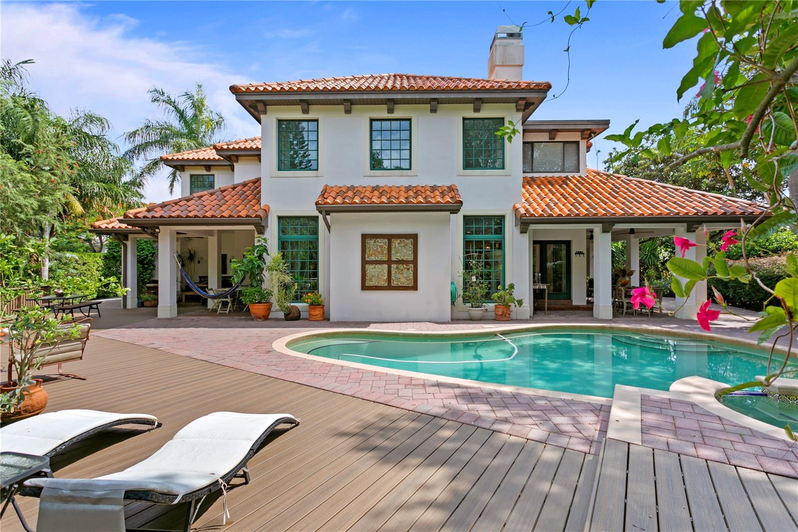 TORTUGA CIRCLE REP - Residential