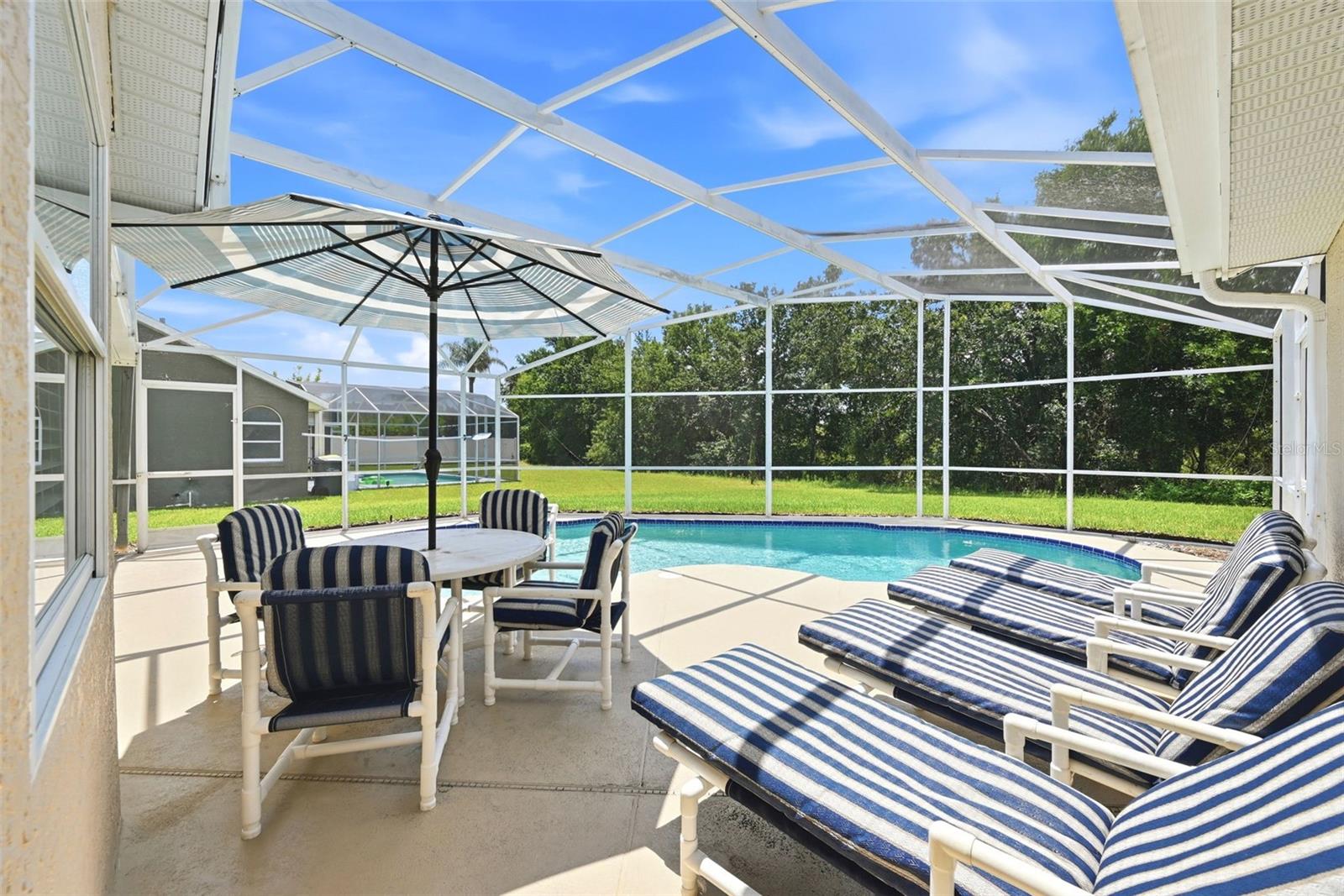 BENTLEY OAKS - Residential
