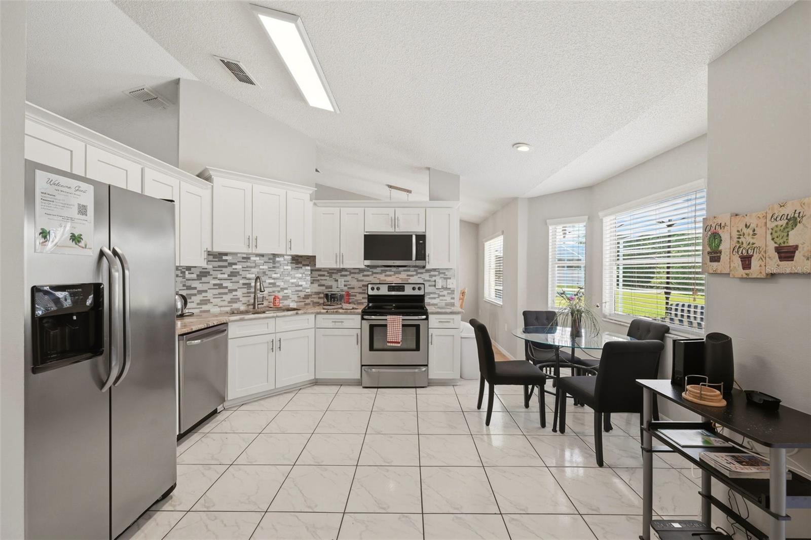 BENTLEY OAKS - Residential