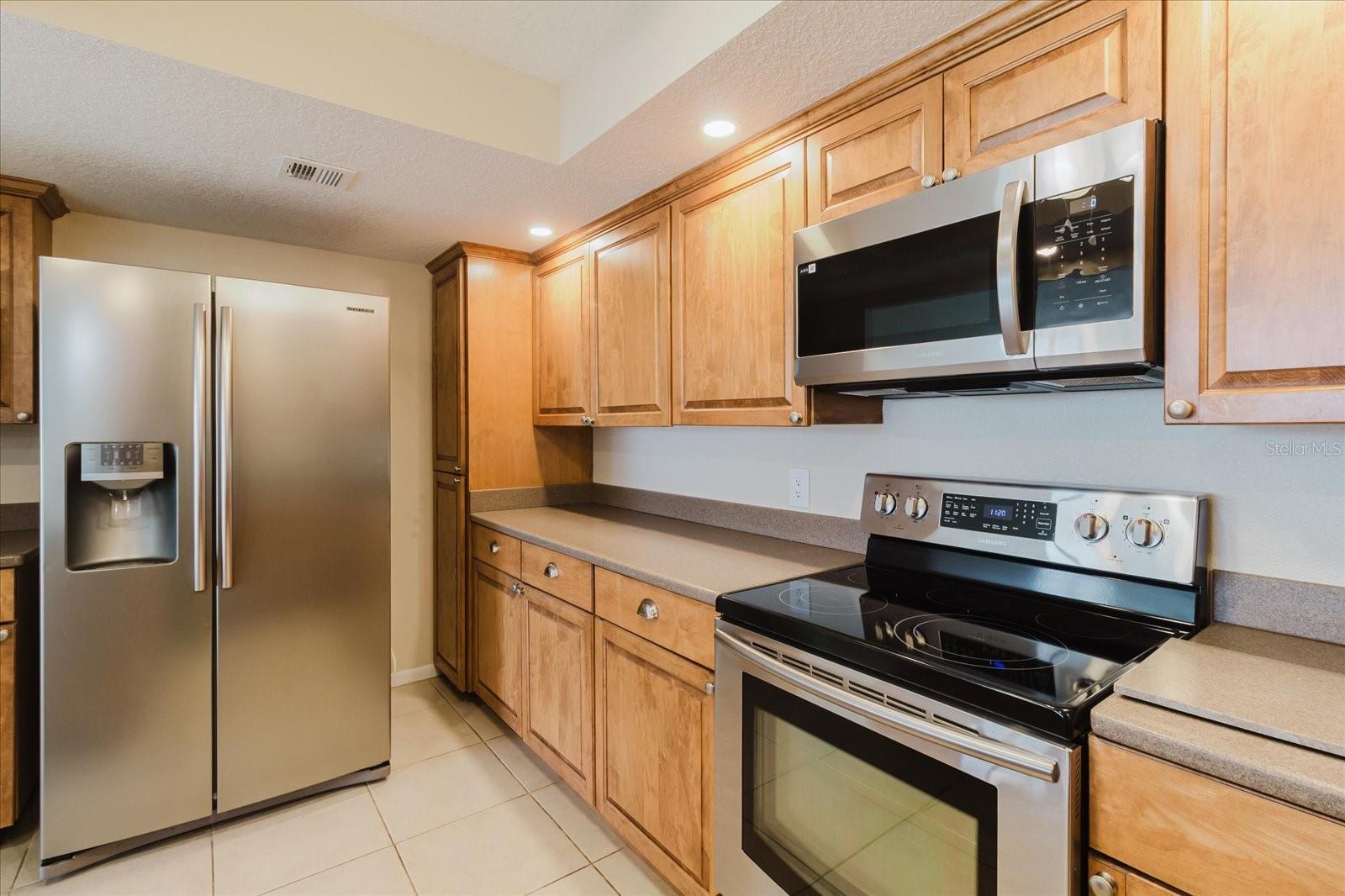 BELLEVIEW BILTMORE VILLAS BAYSHORE I - Residential Lease