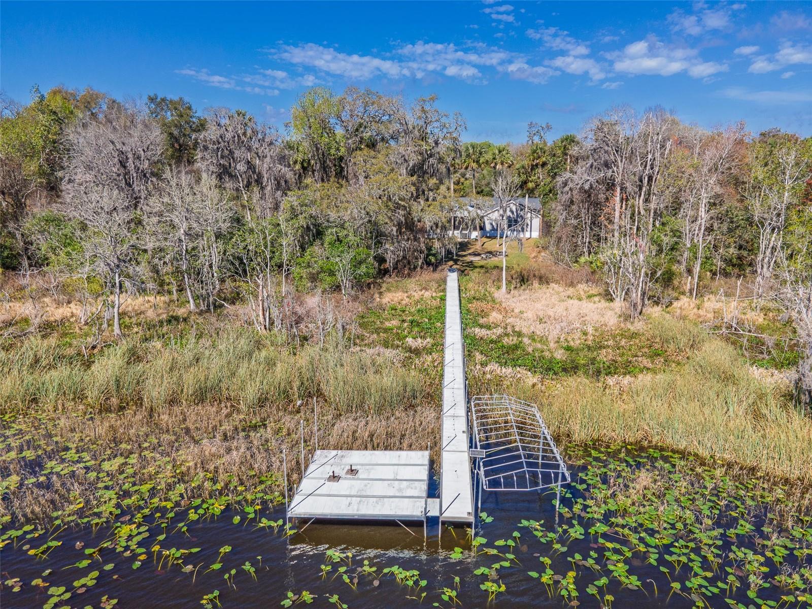 LAKE BRYANT SHORES - Residential