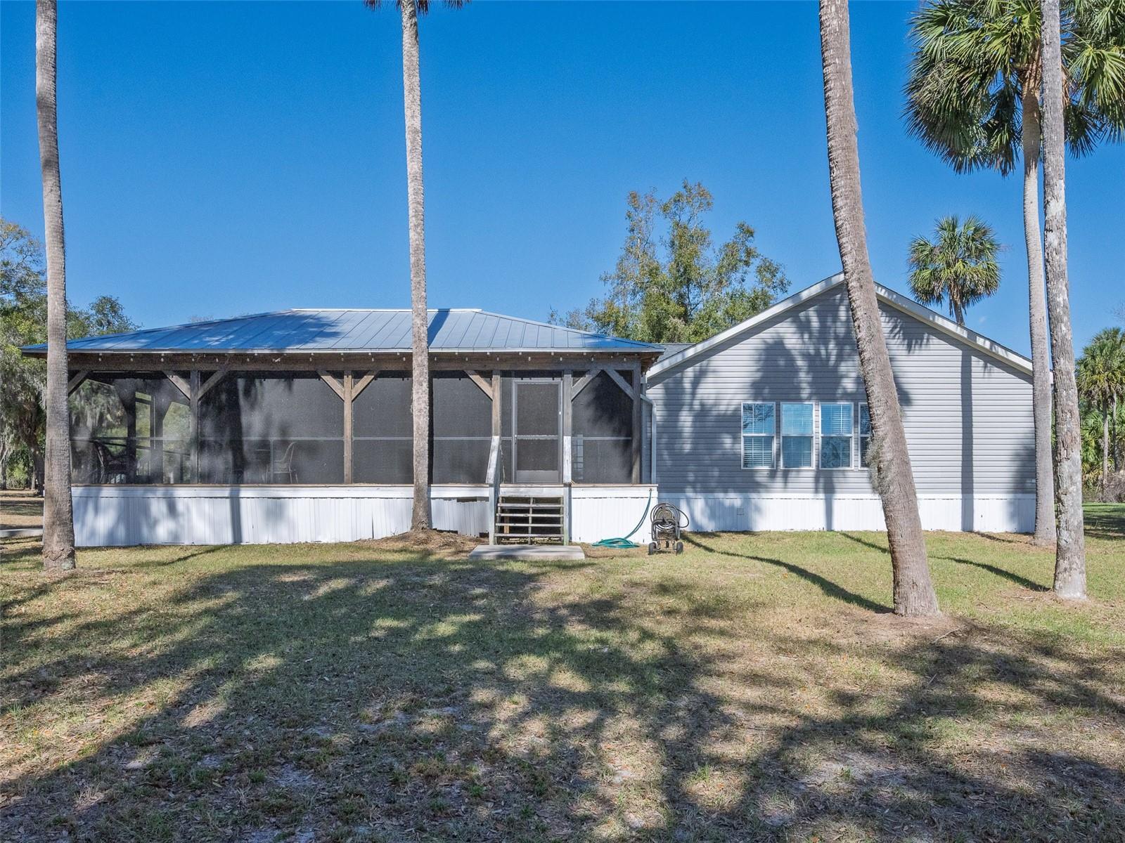 LAKE BRYANT SHORES - Residential