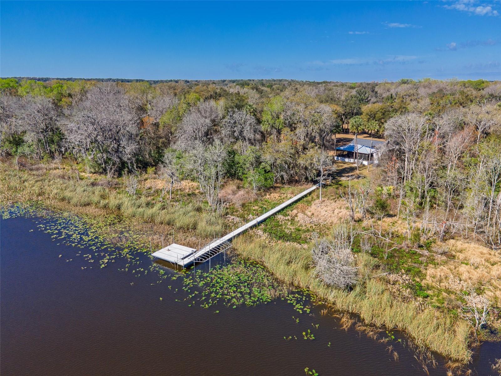 LAKE BRYANT SHORES - Residential