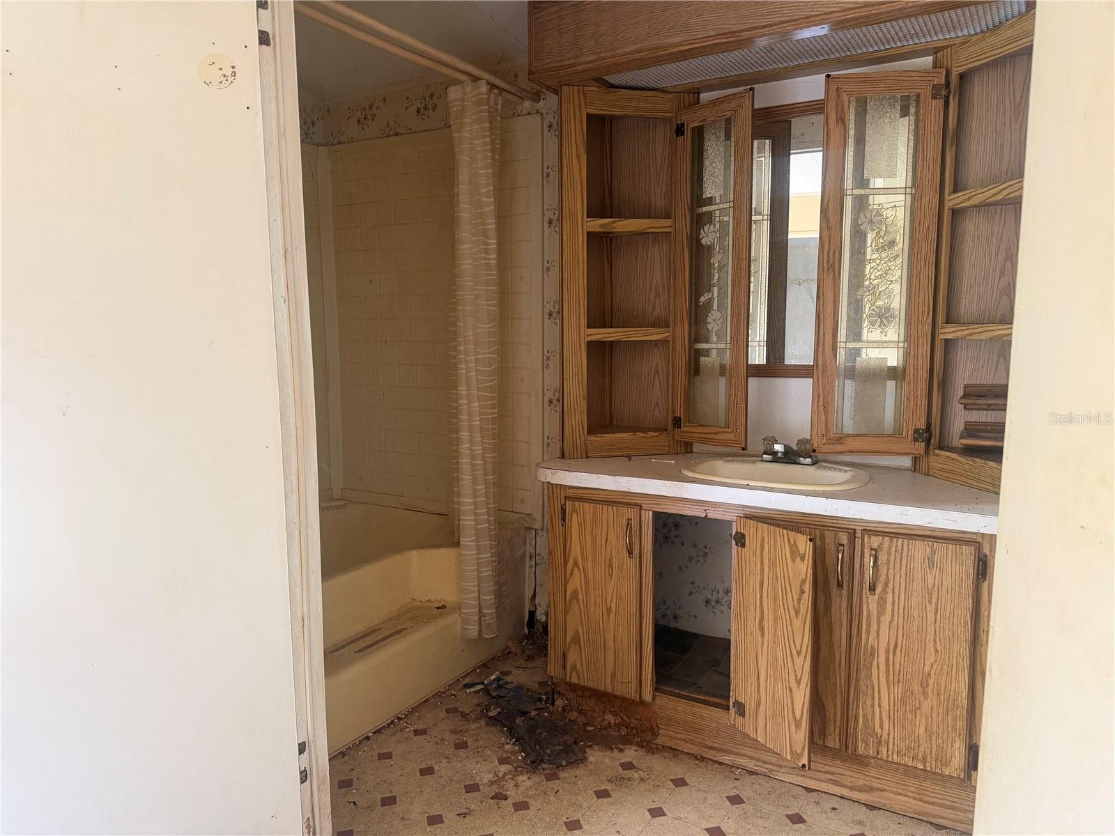 TROPICAL ACRES SOUTH UNIT 3 - Residential