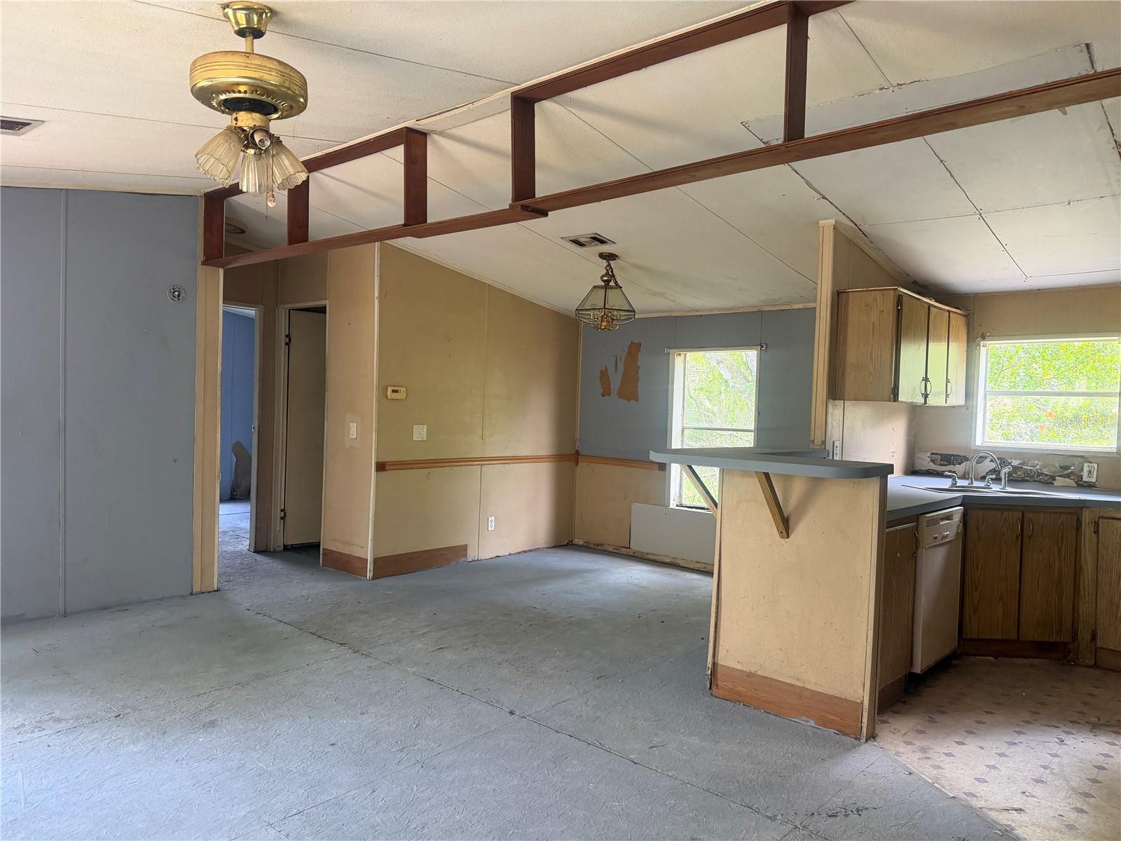 TROPICAL ACRES SOUTH UNIT 3 - Residential