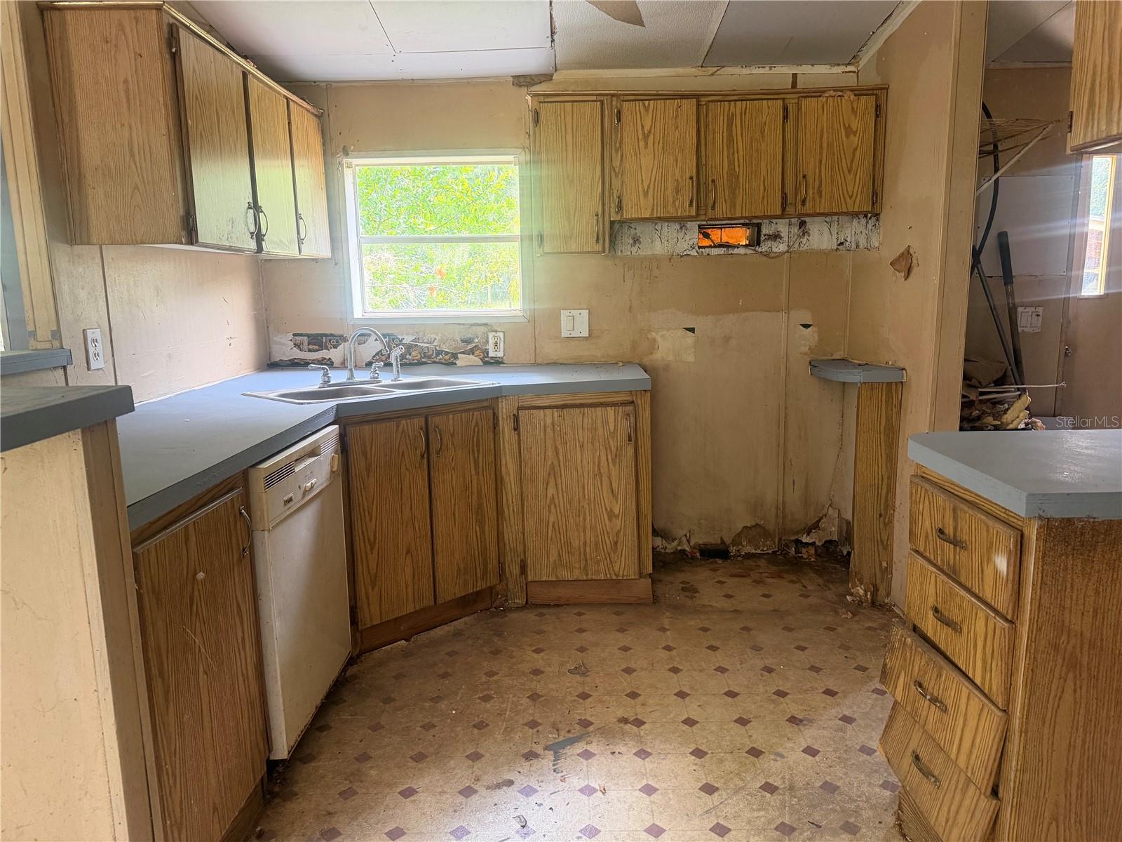 TROPICAL ACRES SOUTH UNIT 3 - Residential