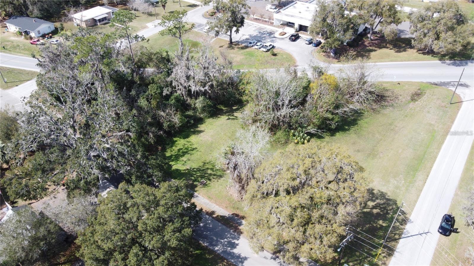 ECKERDS PLAZA-BELLEVIEW - Commercial Sale