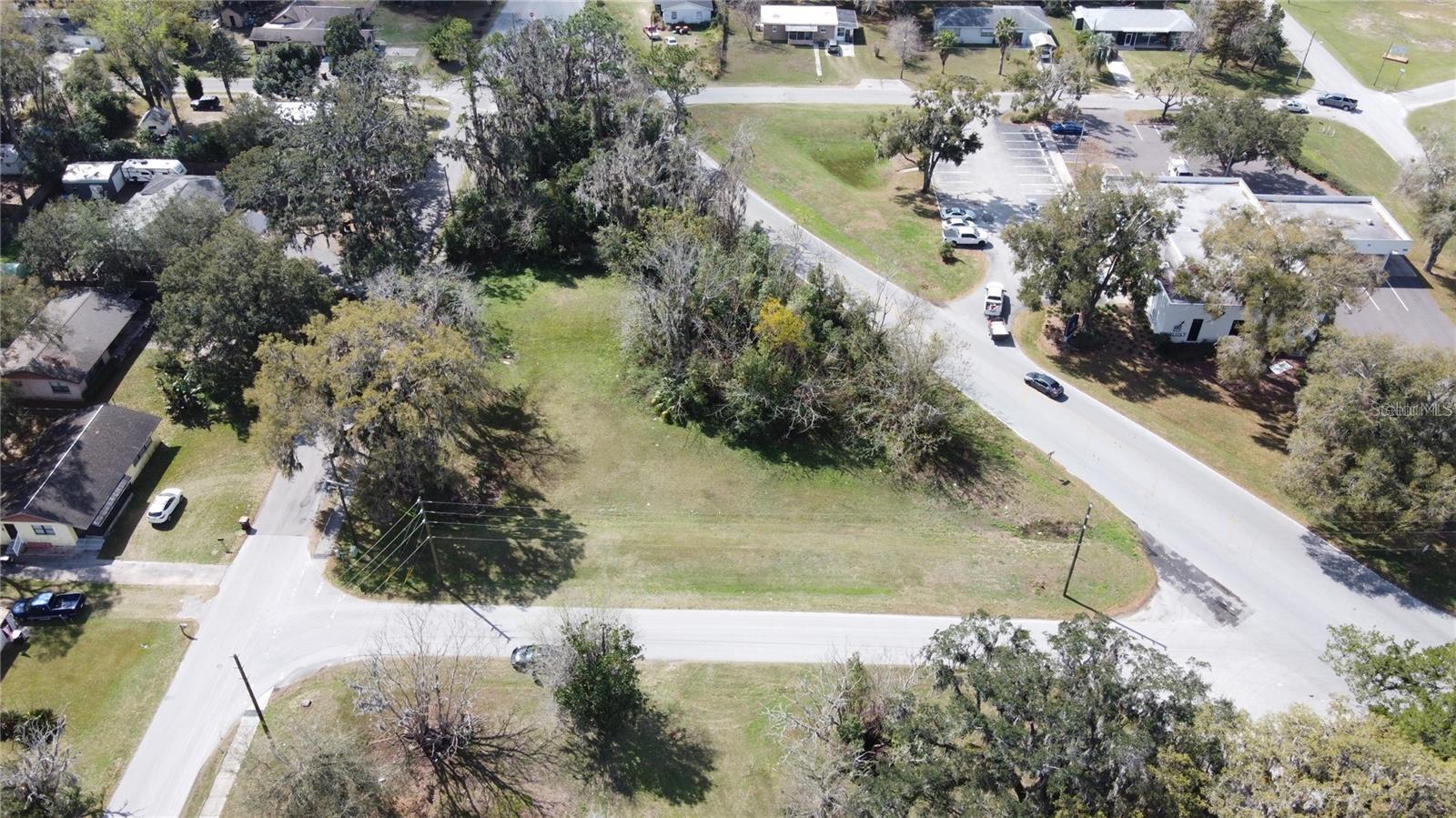 ECKERDS PLAZA-BELLEVIEW - Commercial Sale