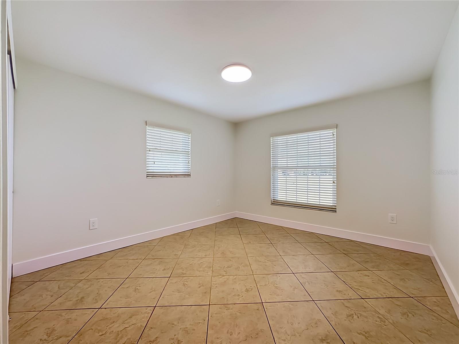 ROLLING ACRES - Residential