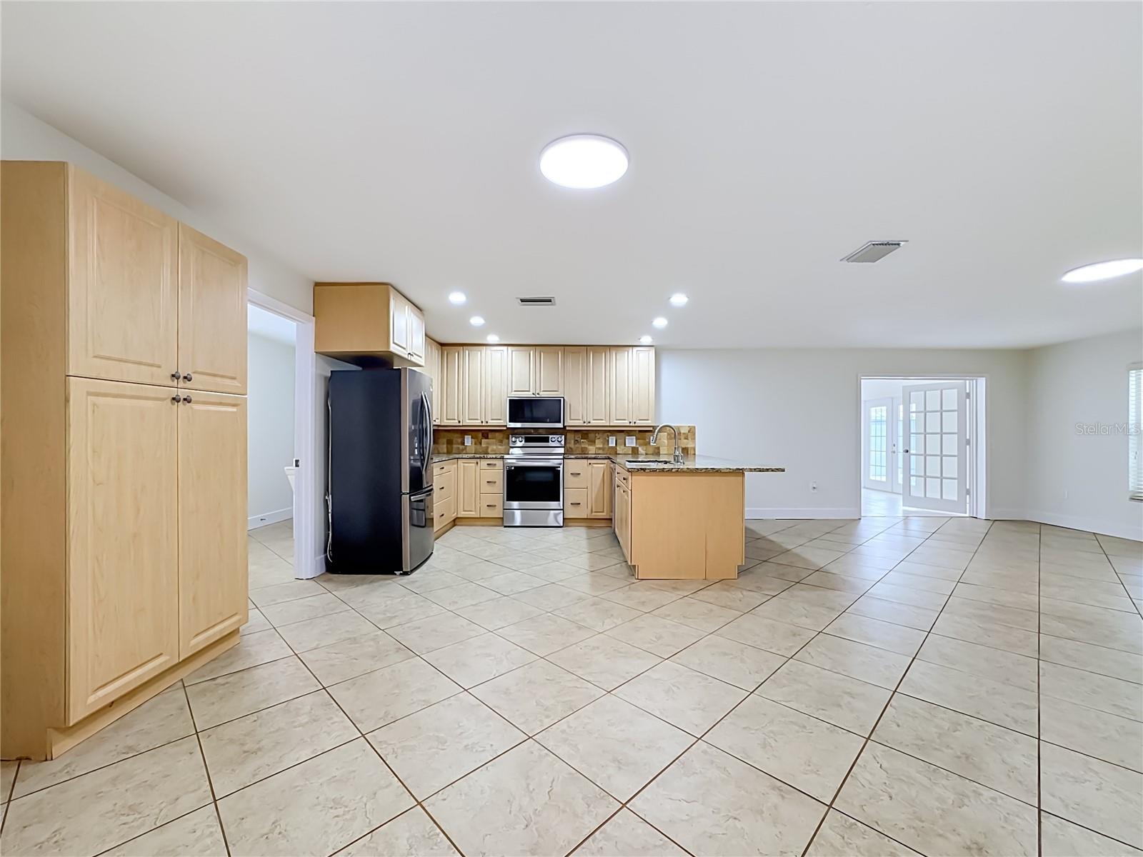 ROLLING ACRES - Residential