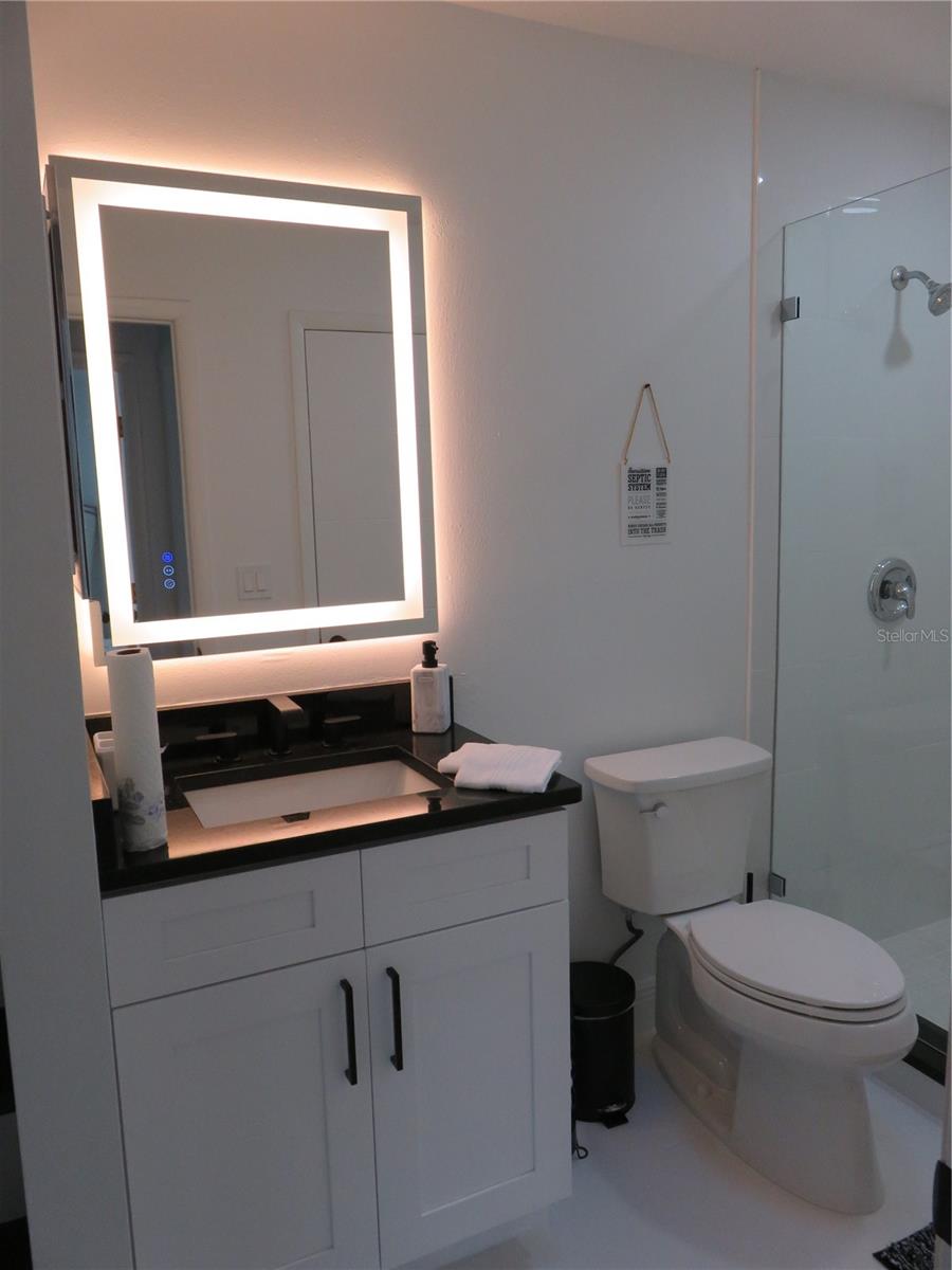 SWEETWATER TWNHM CONDO PH3 - Residential Lease