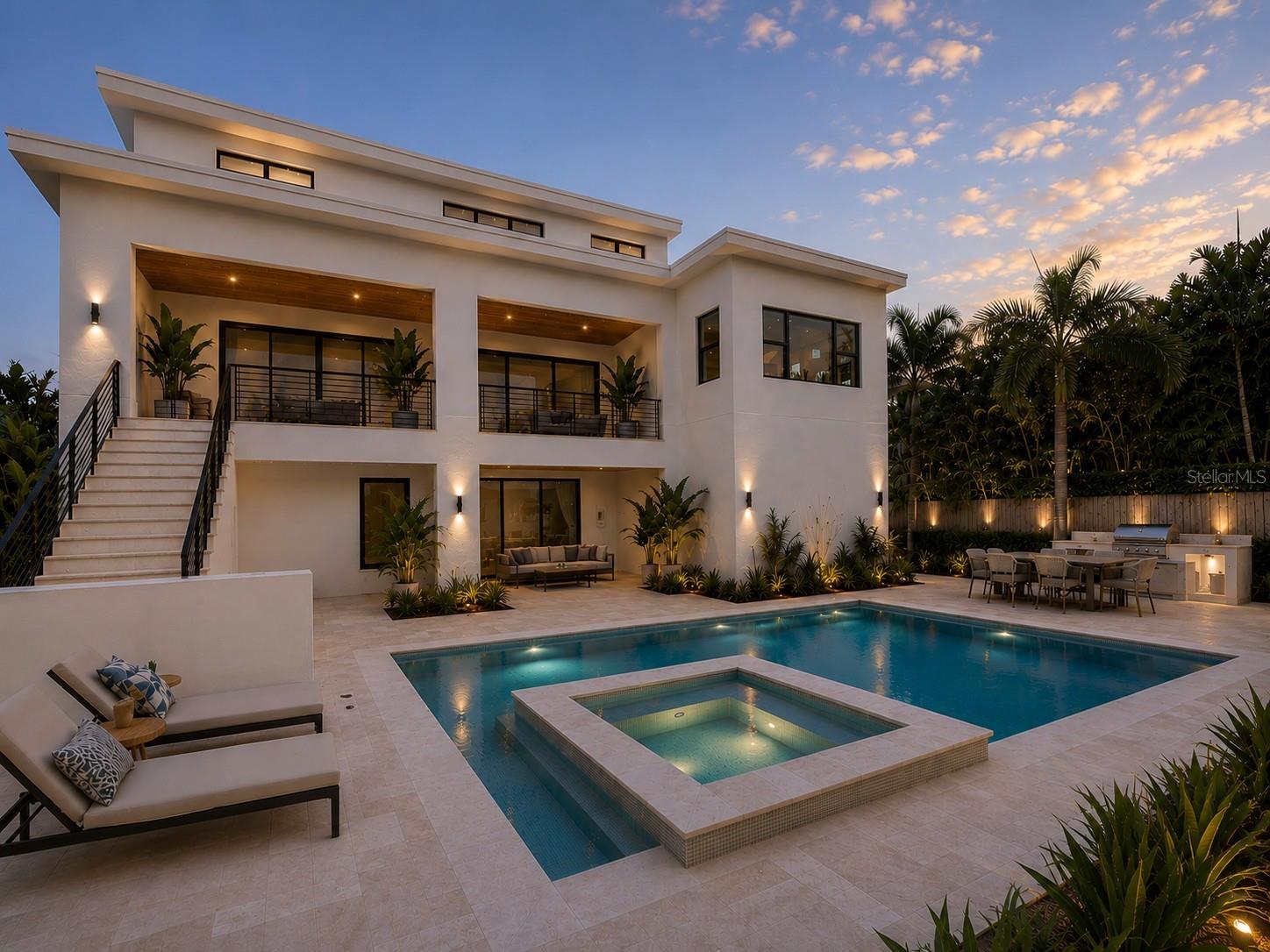 SUNSET PARK - Residential