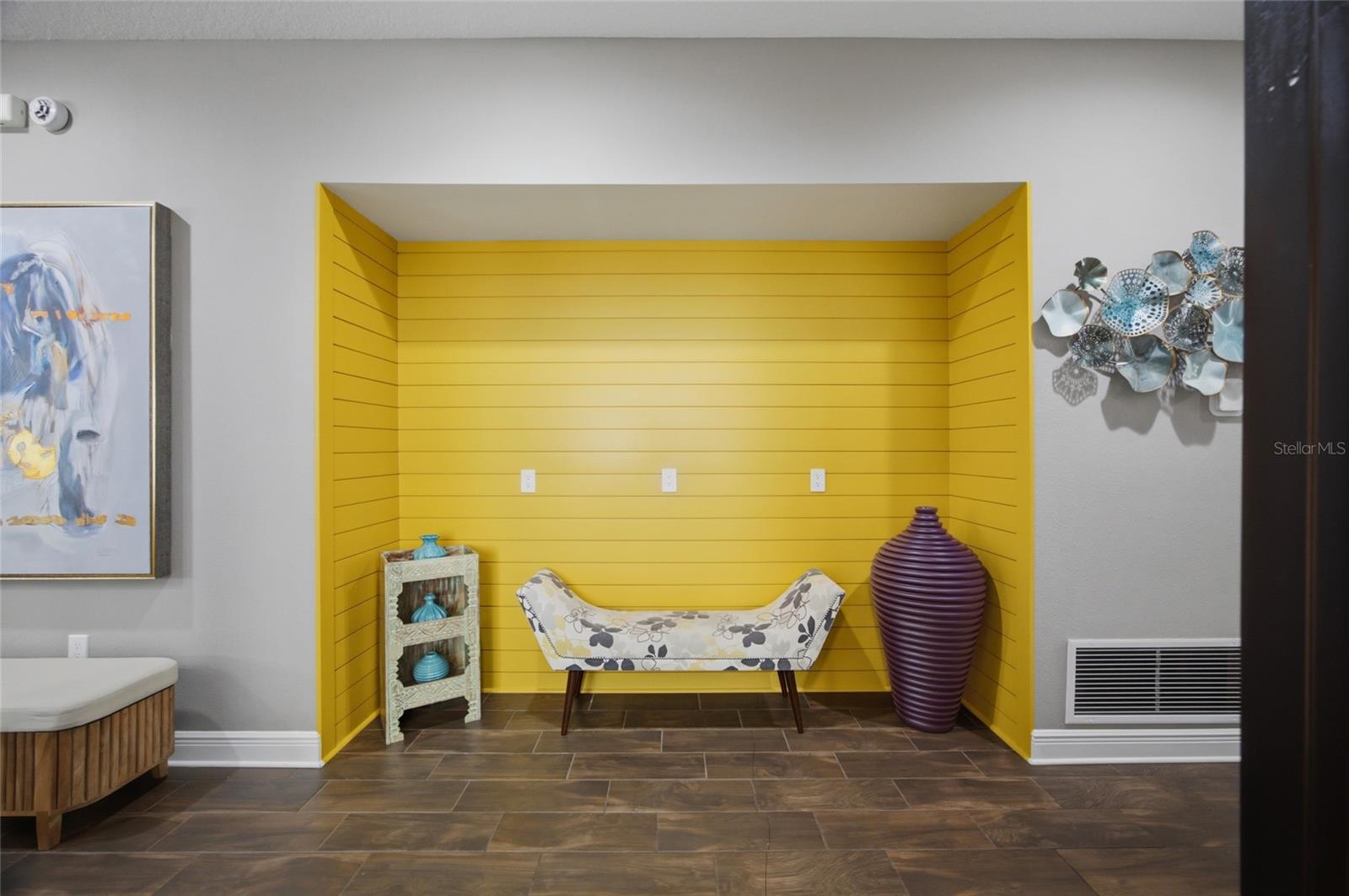 ROSE GARDEN ACRES - Residential