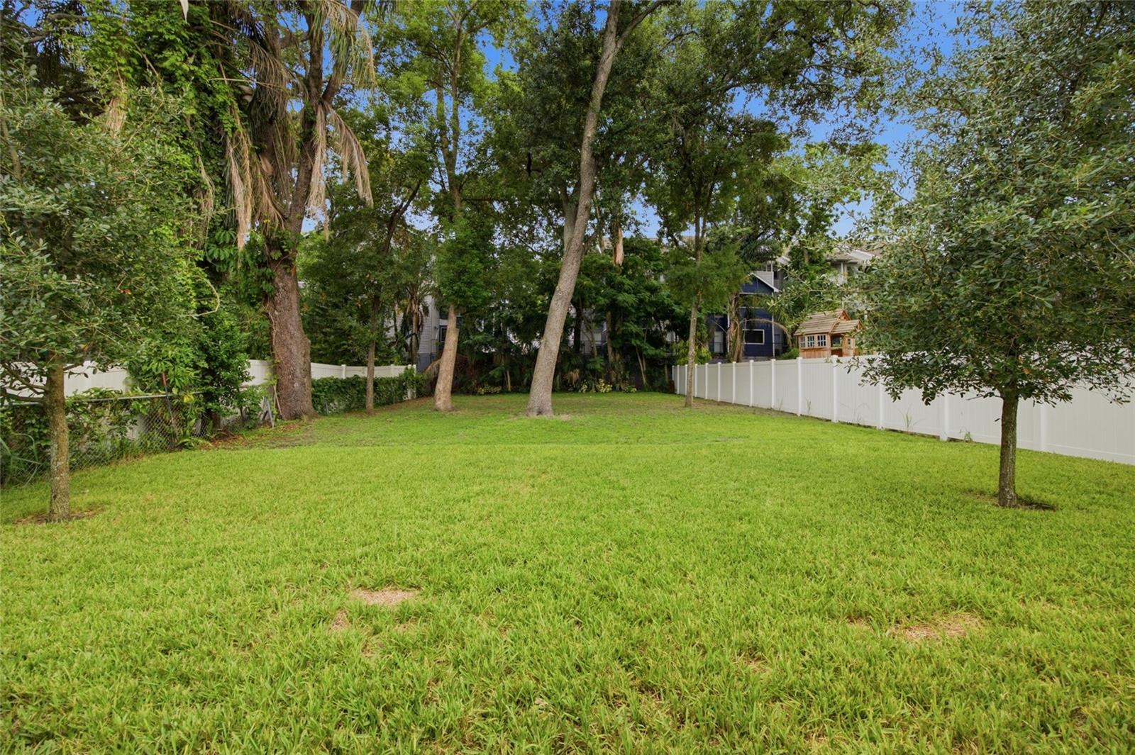ROSE GARDEN ACRES - Residential