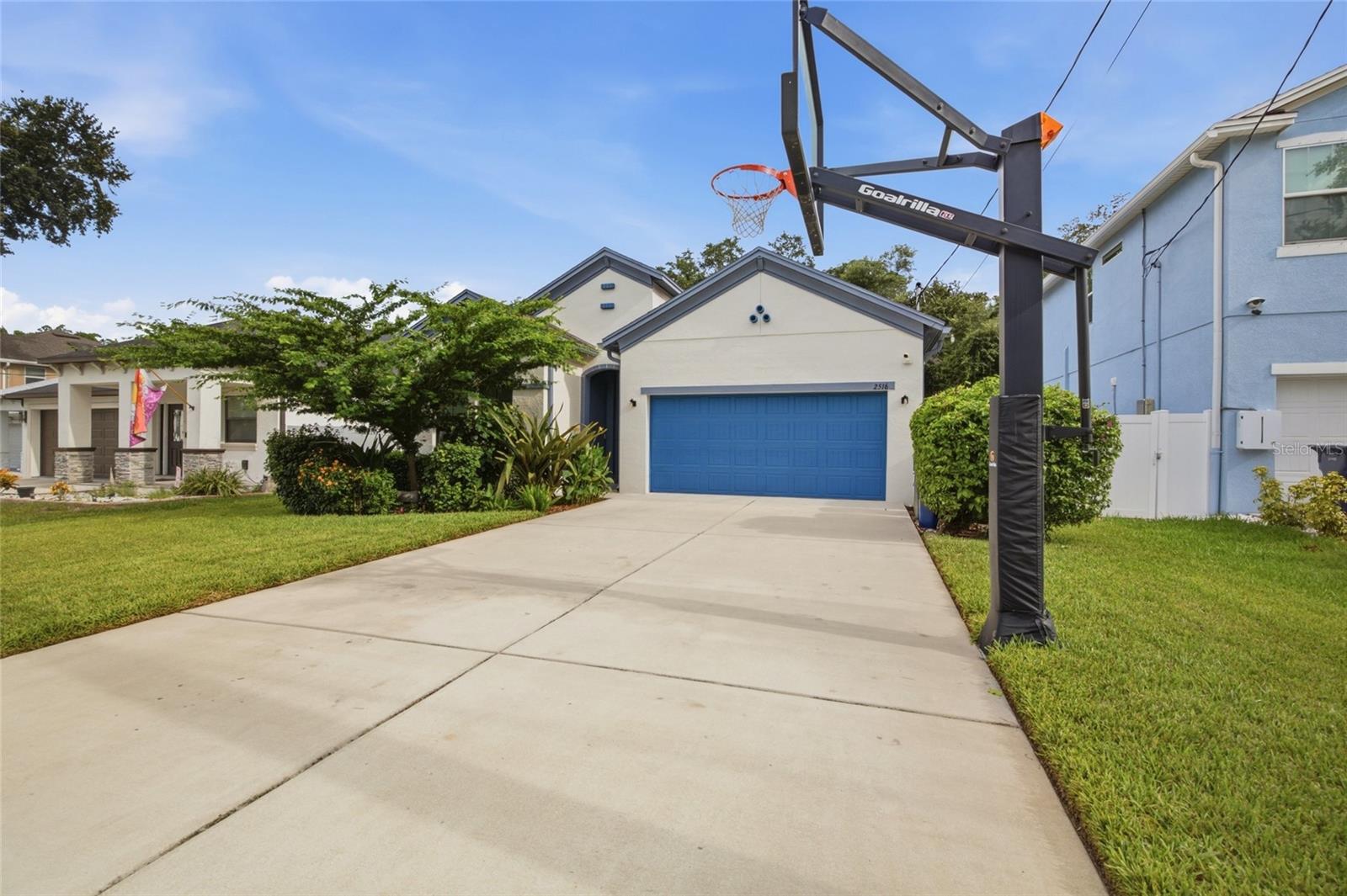 ROSE GARDEN ACRES - Residential