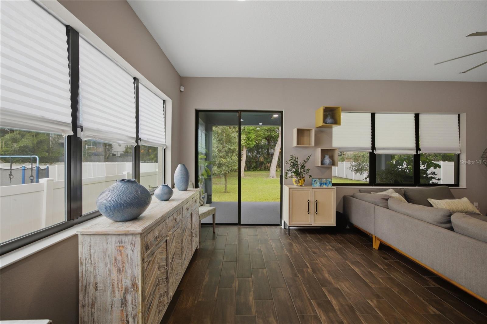 ROSE GARDEN ACRES - Residential