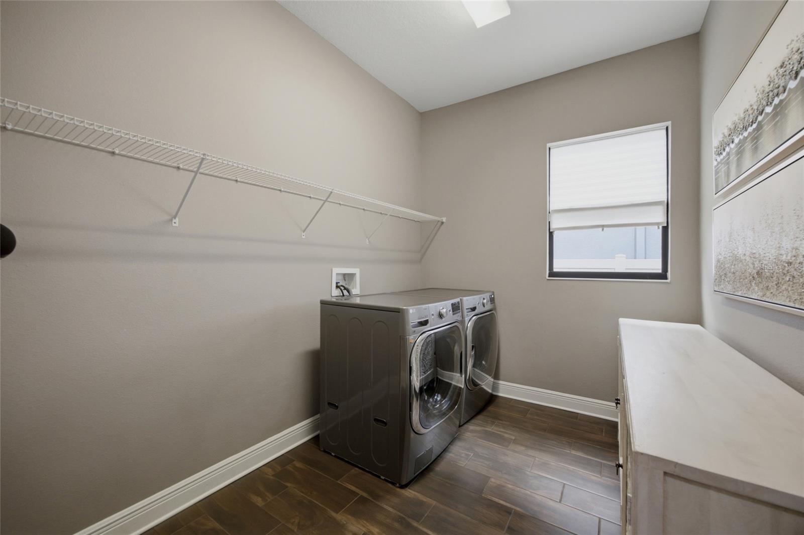 ROSE GARDEN ACRES - Residential