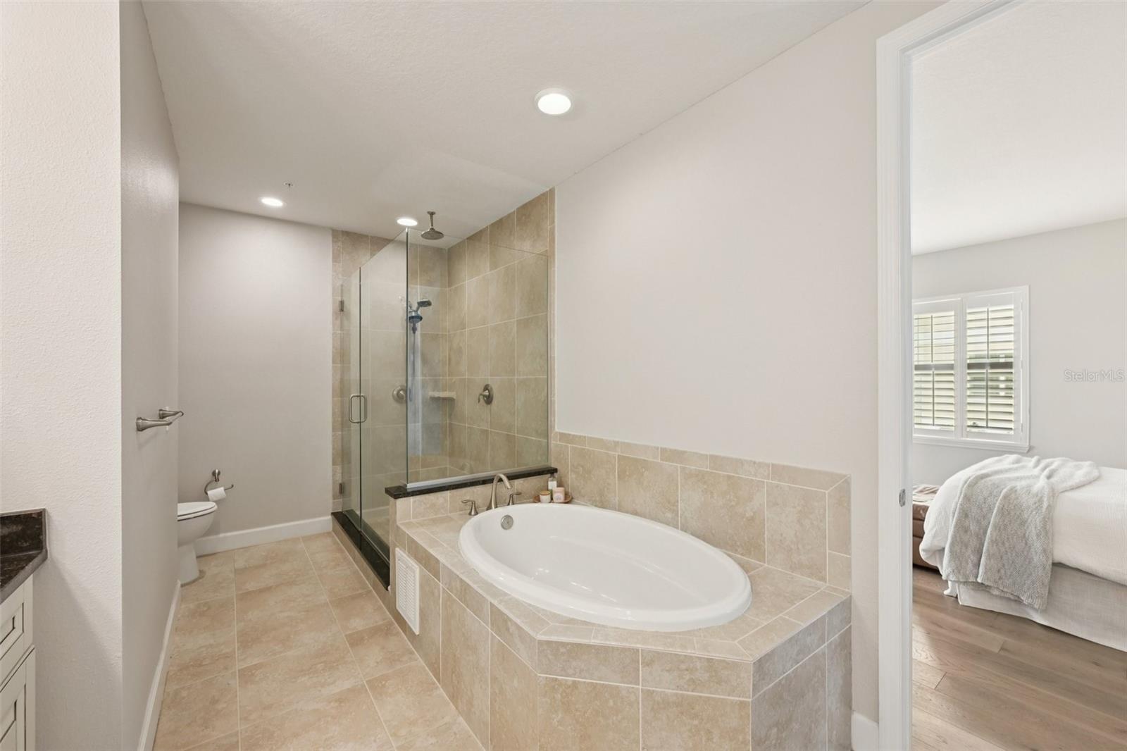 PALMA SOLA BAY CLUB PH 7 - Residential