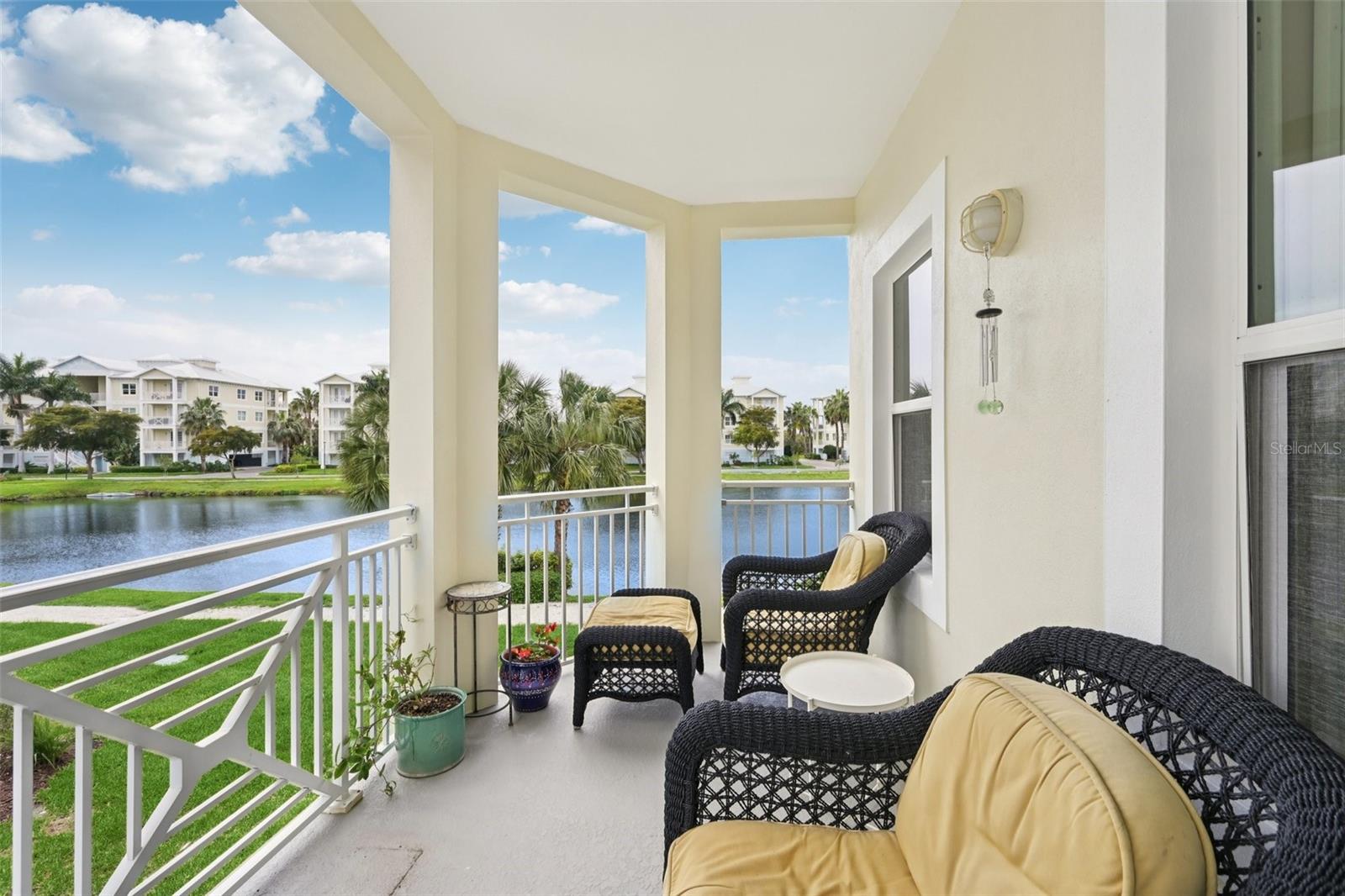 PALMA SOLA BAY CLUB PH 7 - Residential