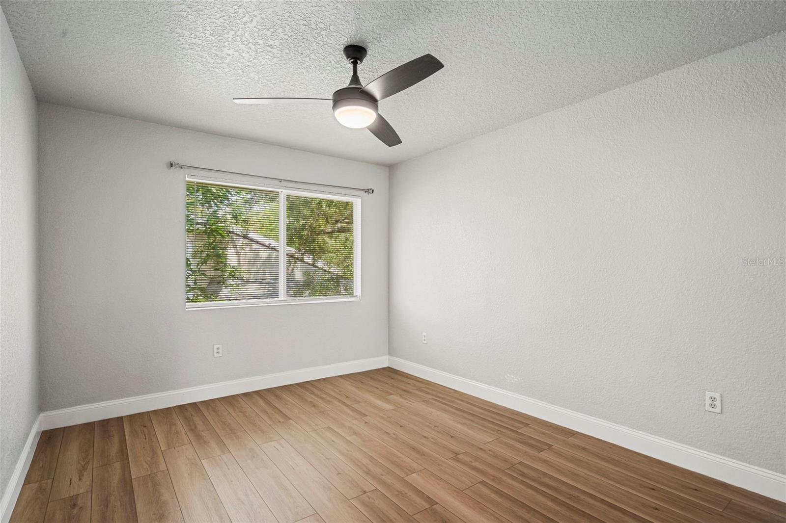 PHEASANT RUN AT ROSEMONT CONDO - Residential