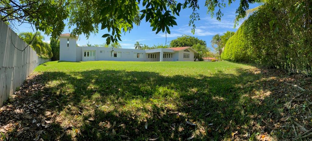 DORADO BEACH EAST - Residential